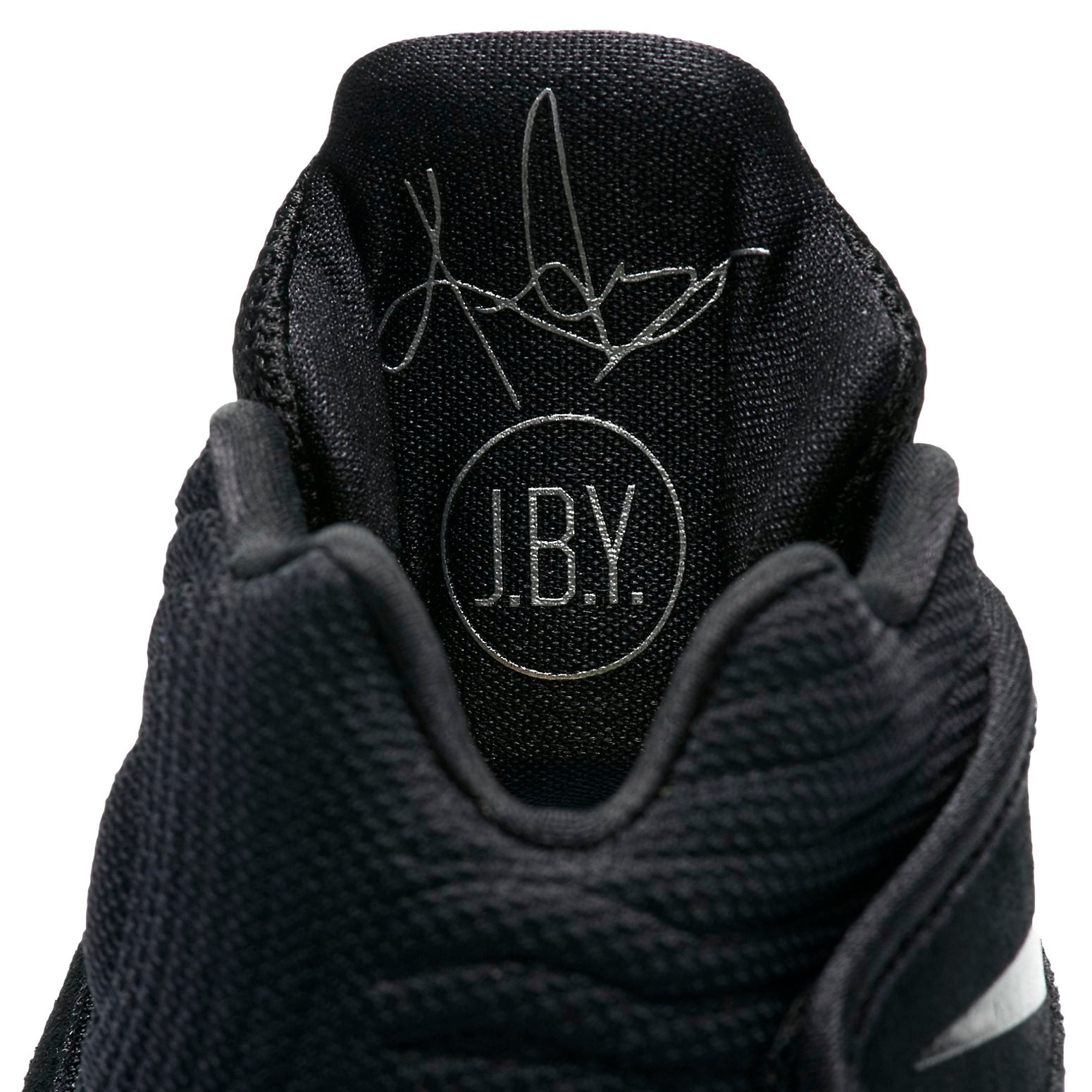 Nike Kyrie 2 'Triple Black' 819583-008