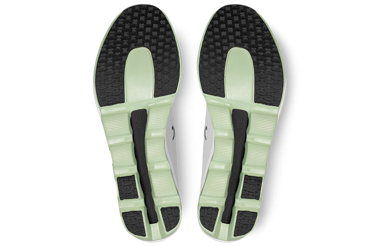 (WMNS) On Running Cloudboom Echo 'White Black' 57.98994