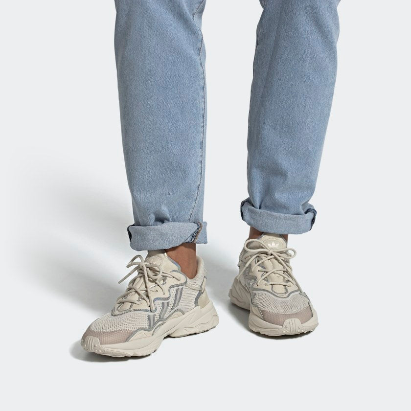 adidas Ozweego 'Bliss Iridescent' FV9655