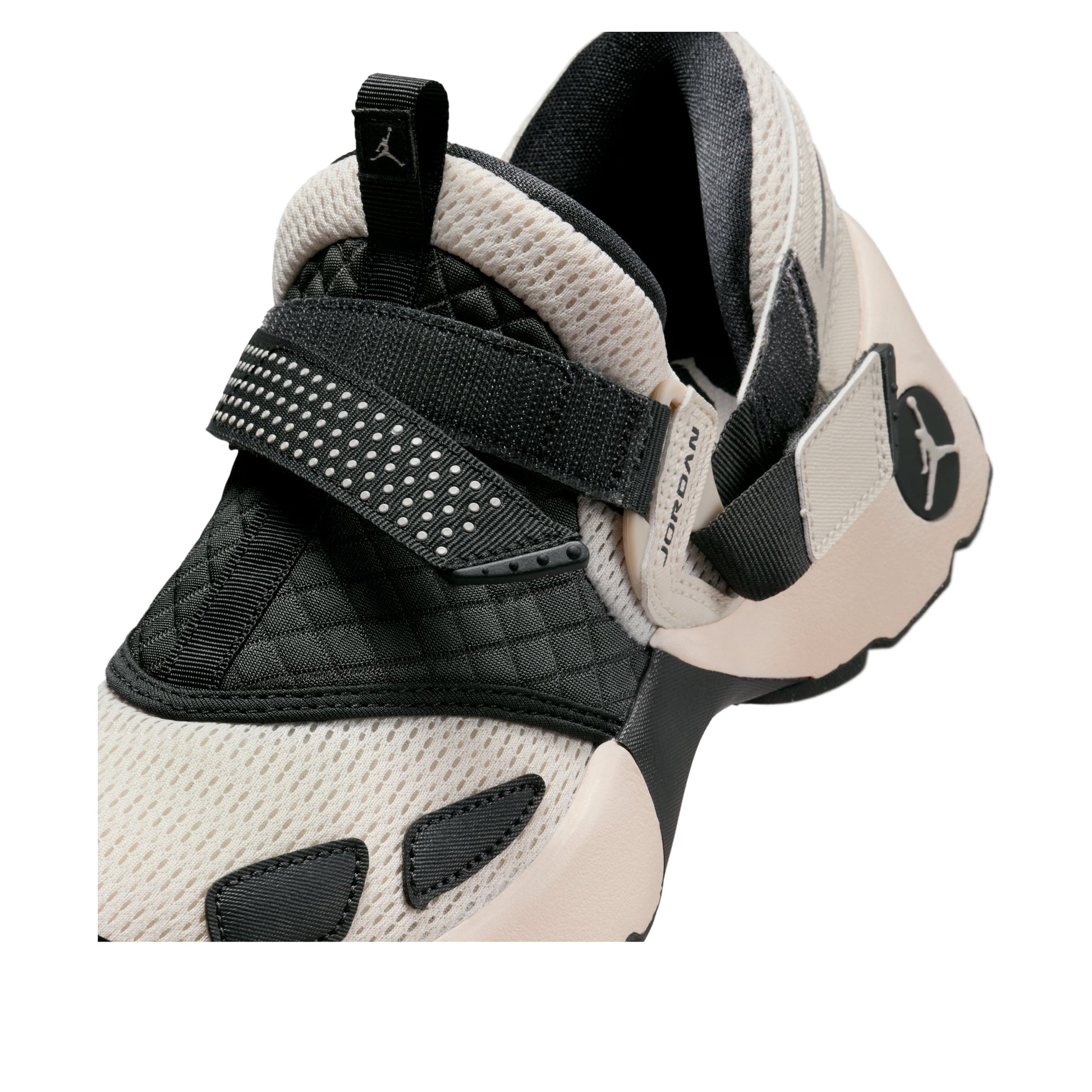(WMNS) Air Jordan Trunner LX 'Light Orewood Brown Anthracite' HQ2164-102