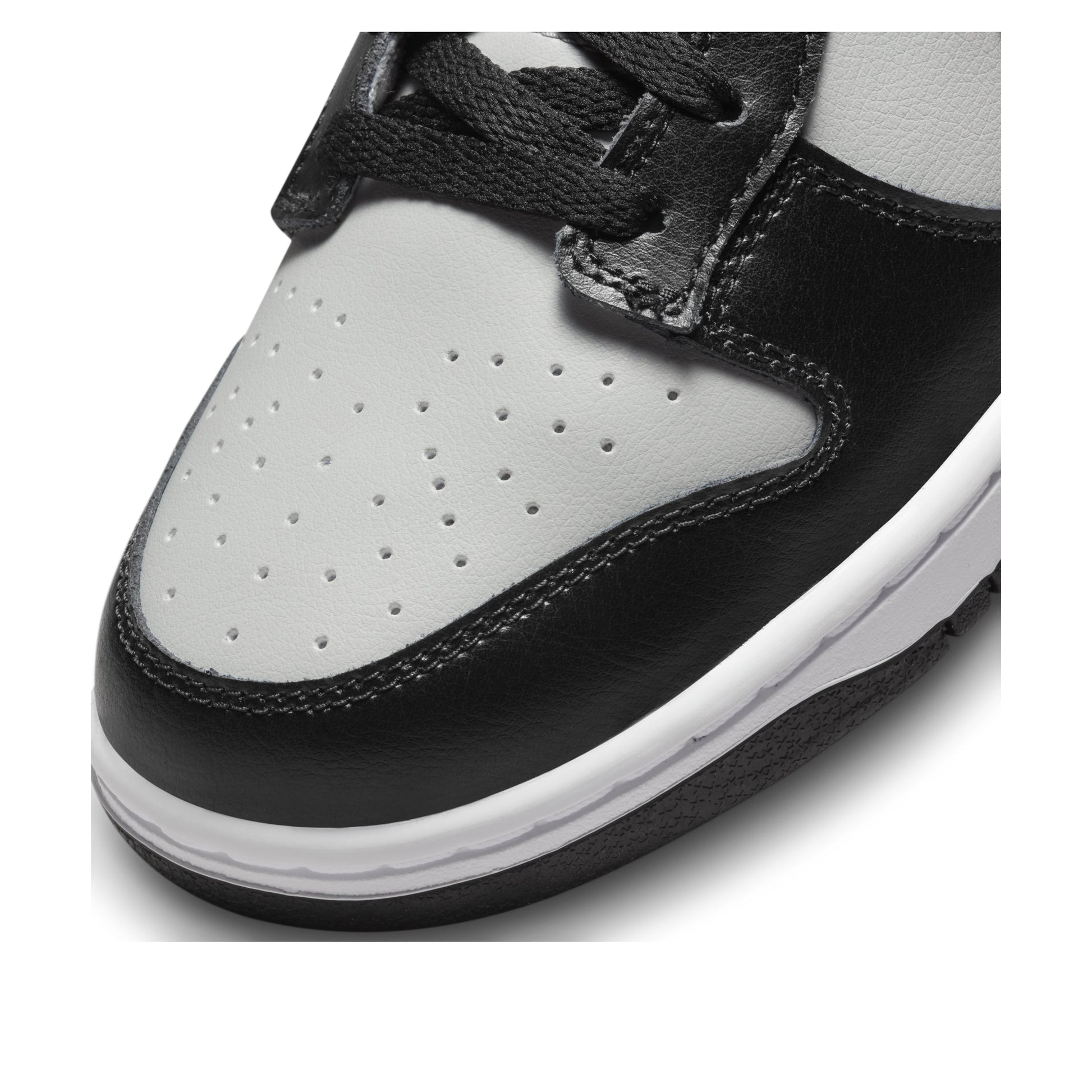Nike Dunk Low 'Chenille Swoosh - Black Grey Fog' DQ7683-001