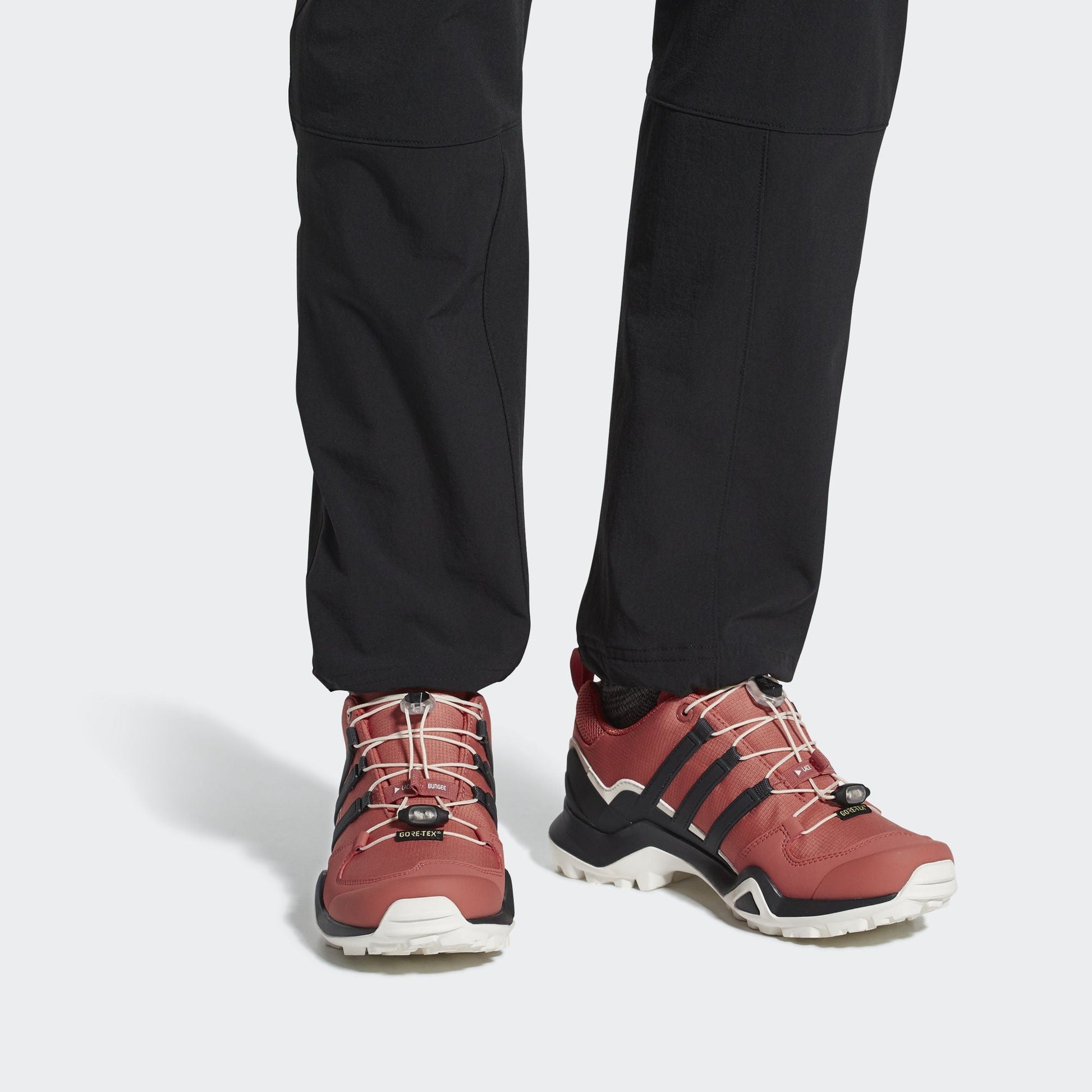 (WMNS) adidas Terrex Swift R2 GTX 'Red Black' CM7505