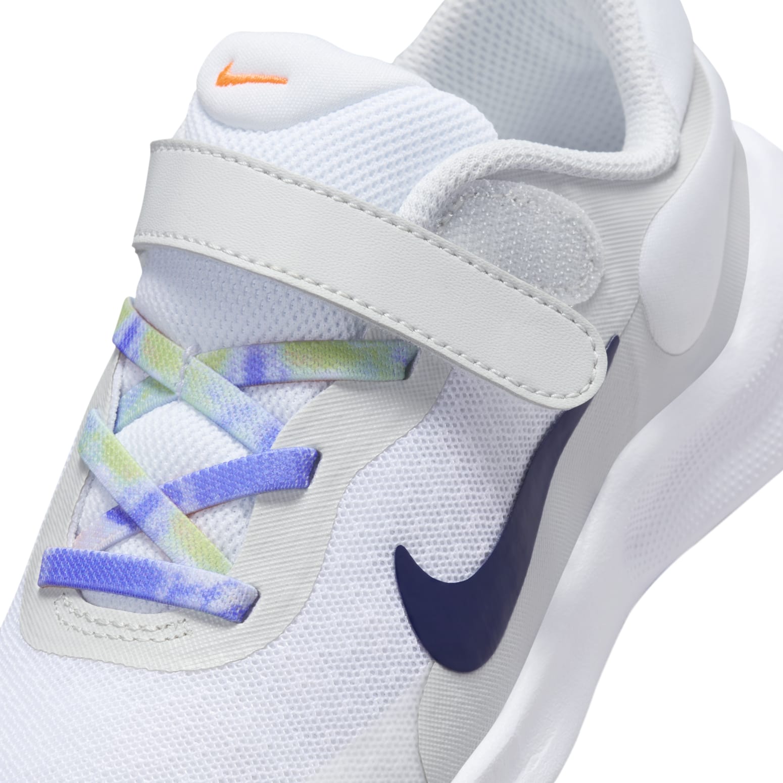 (PS) Nike Revolution 7 Next Nature SE 'White Dust Green Navy' FN4989-100