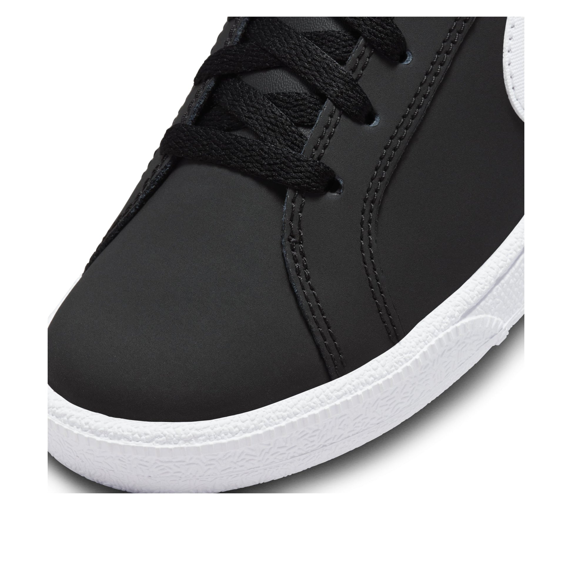 (WMNS) Nike Court Royale 'Black White' 749867-010