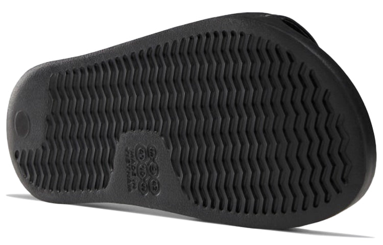 Reebok Classic Slide Black Slippers DV9402