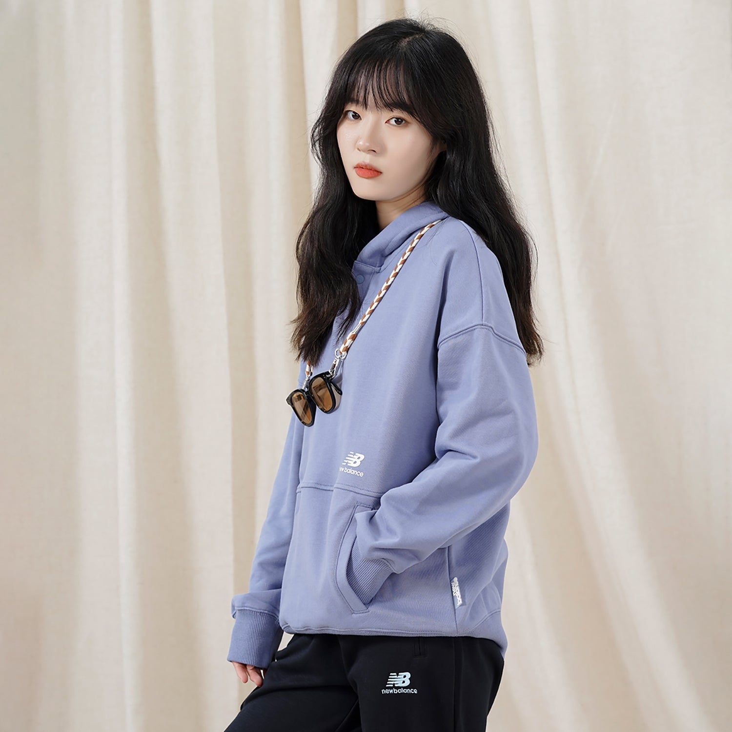 (WMNS) New Balance Classic Lifestyle Plain Hoodie Asia Sizing 'Blue' AWT23322-AGY