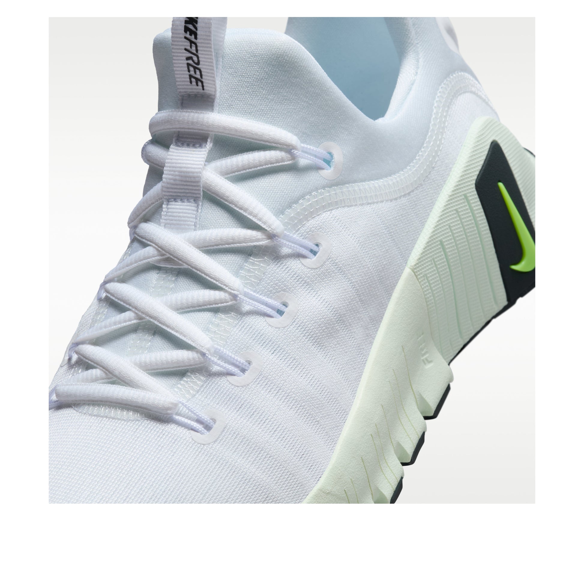 (WMNS) Nike Free Metcon 6 'White Barely Green Cyber' FJ7126-111