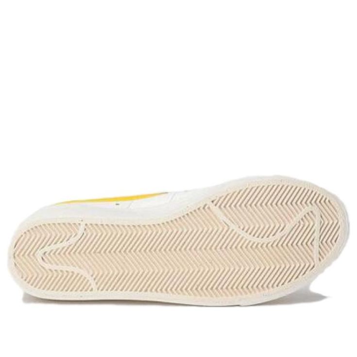 (WMNS) Nike Blazer Low Platform 'Sail Vivid Sulfur' DJ0292-111