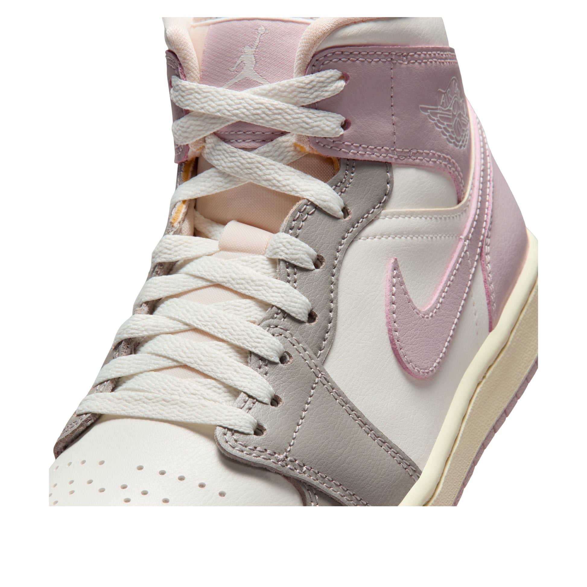 (WMNS) Air Jordan 1 Mid 'Sail Particle Rose' BQ6472-122