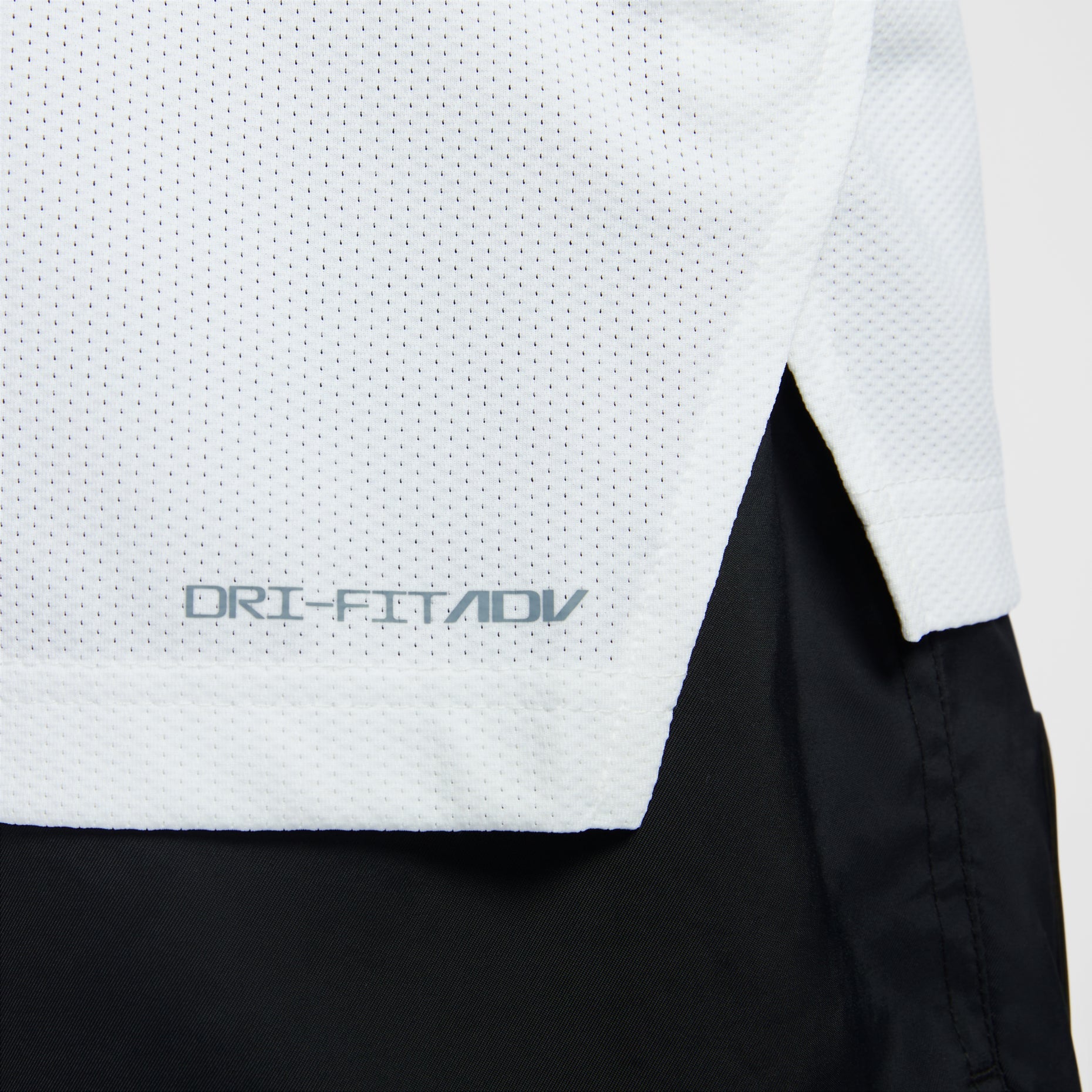 Nike Los Angeles Lakers Dri-FIT ADV Authentic Jersey 'White' DM5911-101