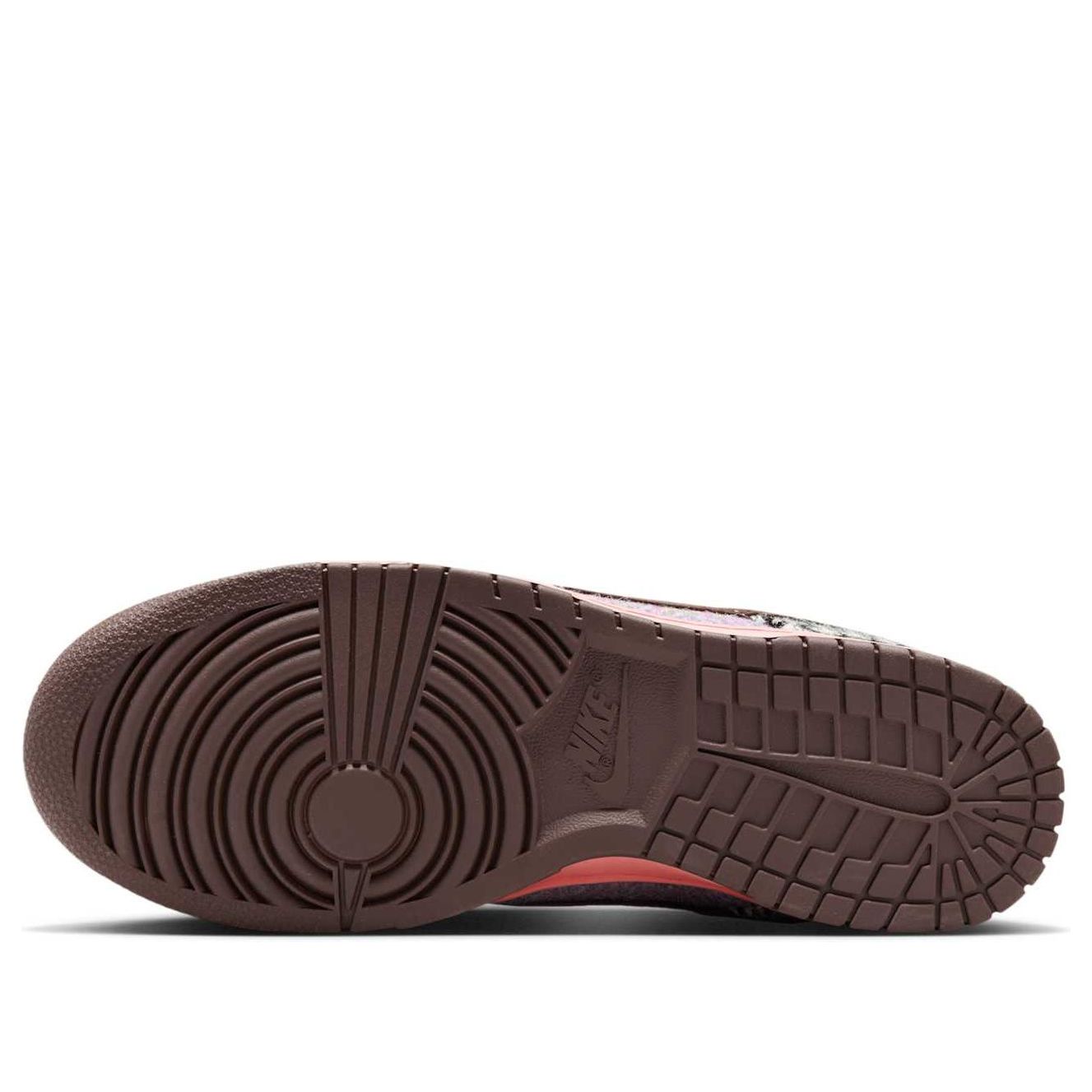 (WMNS) Nike x Harris Tweed Dunk Low 'Multi-Color' HQ5036-902