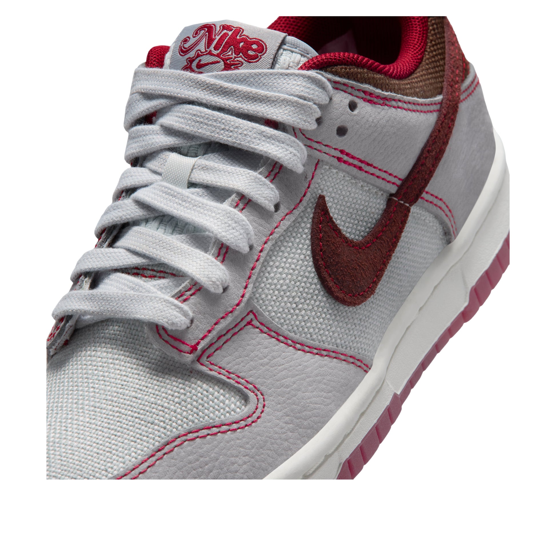 (GS) Nike Dunk Low LV8 'Pure Platinum Burgundy Crush' IO9743-002