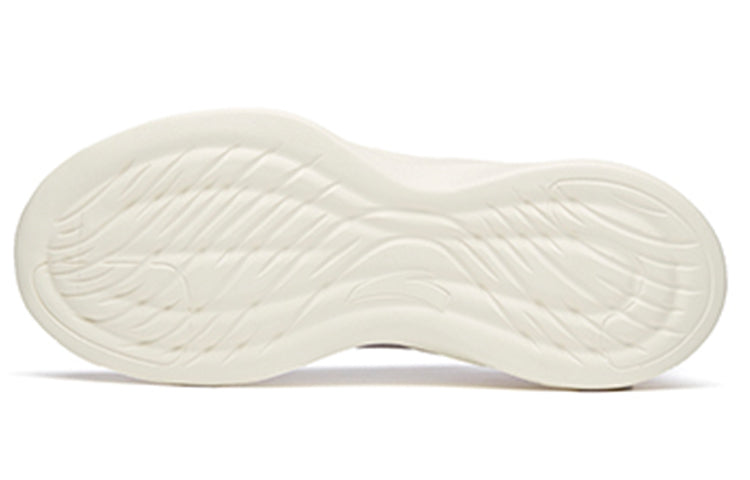 (WMNS) ANTA Running Series Sneakers 'White Pink' 922125545-3