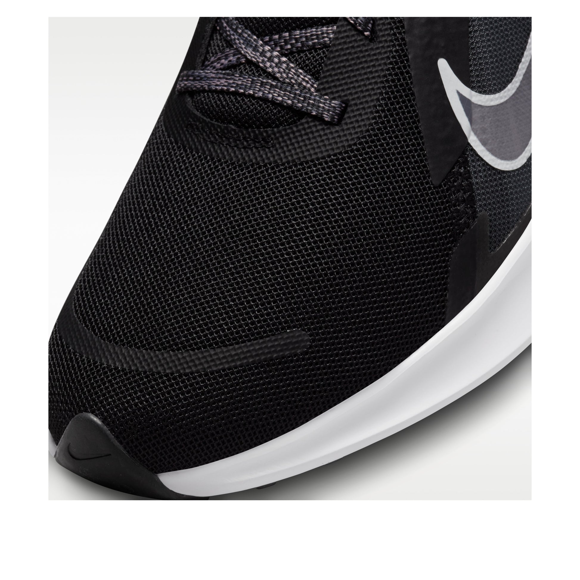 (WMNS) Nike Quest 5 'Black White' DD9291-002