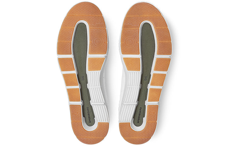 On Running Centre Court x The Roger 'White Green' 48.99448
