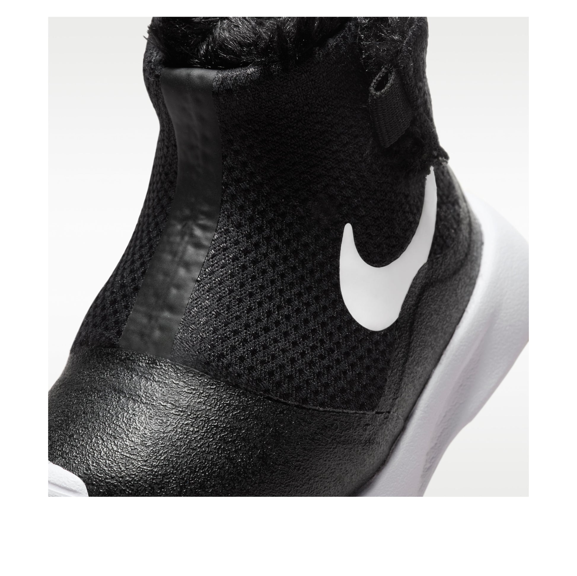 (TD) Nike Tanjun HiVelcro 'Black' 922870-005