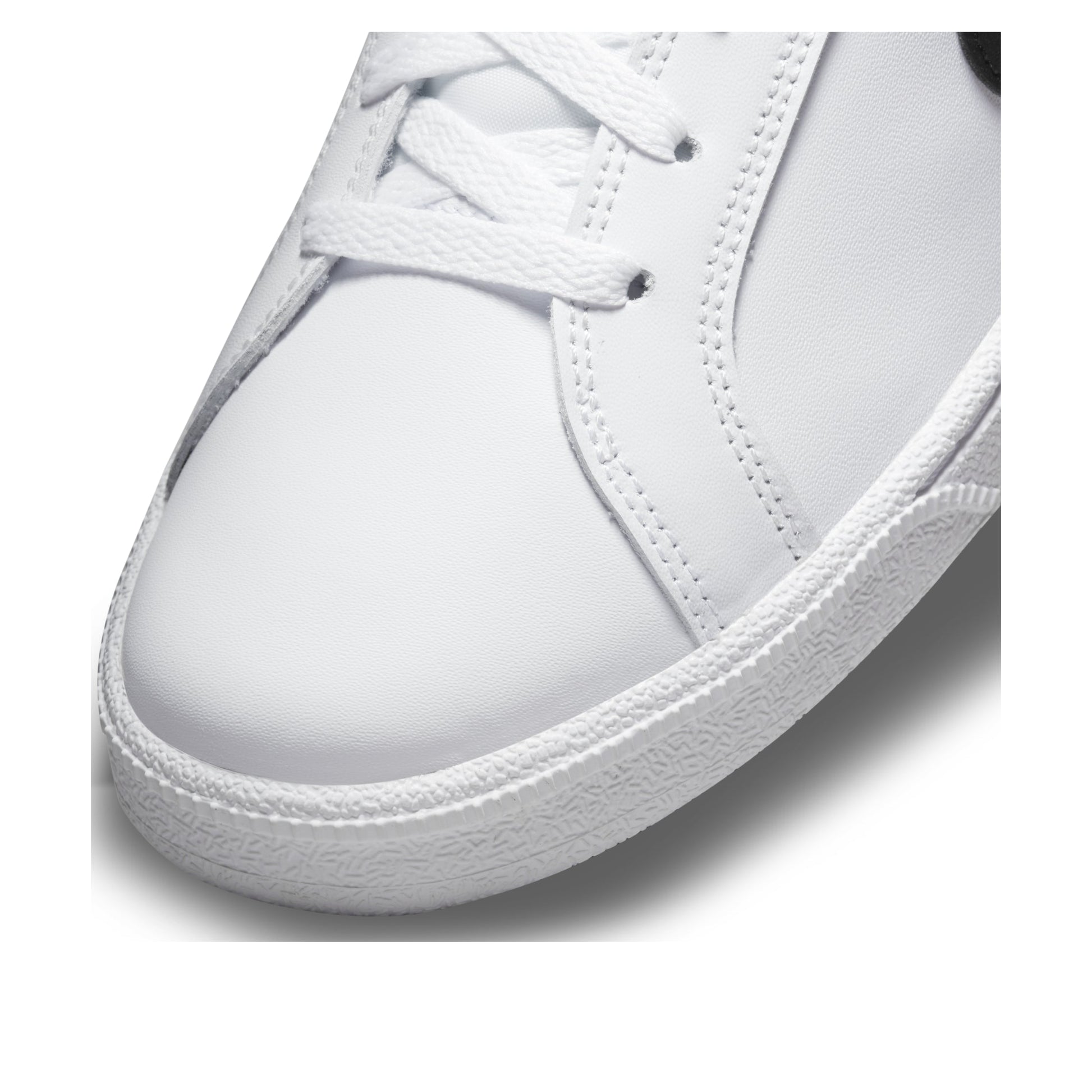 Nike Court Royale 'White Black' 749747-107