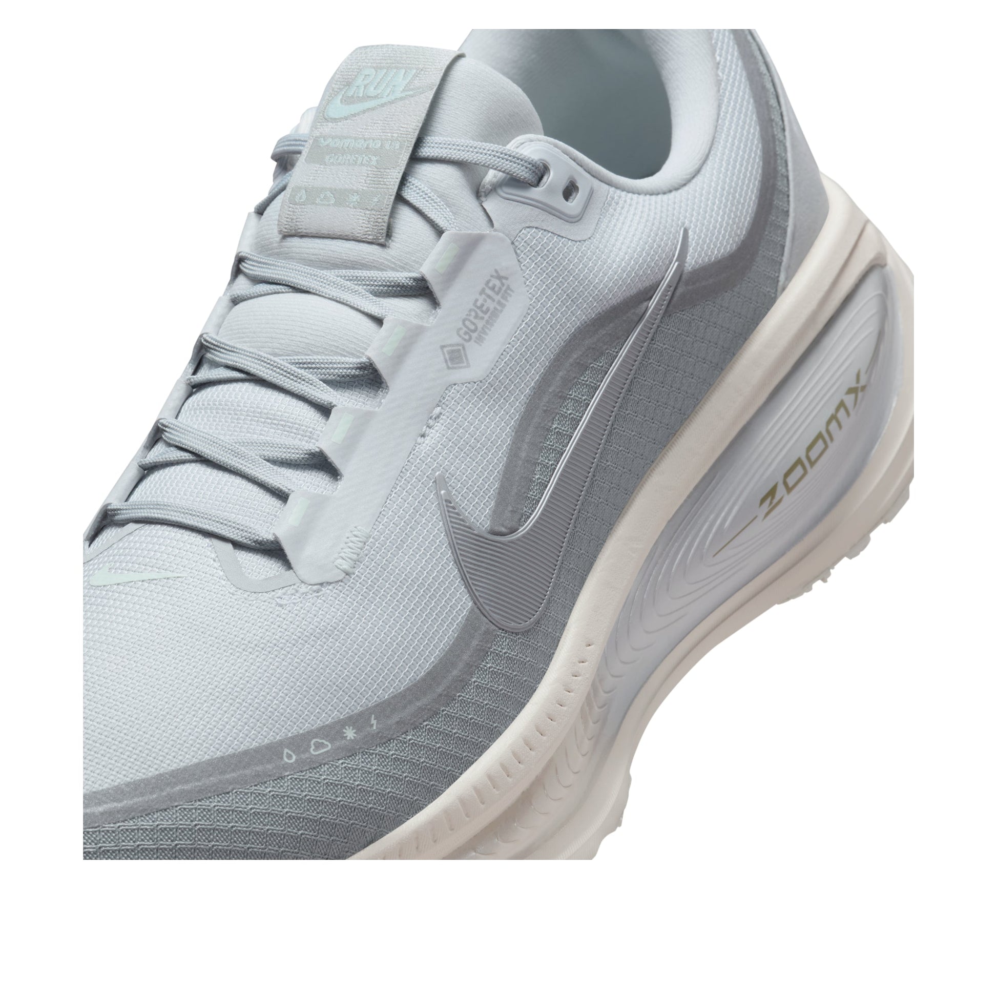 Nike Air Zoom Vomero 18 Gore-Tex 'Pure Platinum Silver' HQ7001-003