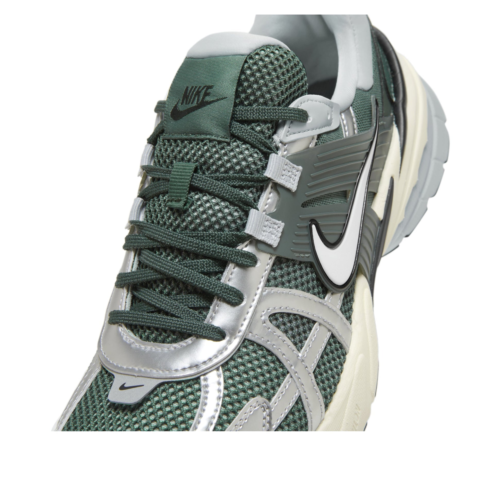 Nike V2K Run 'Vintage Green White' HJ4497-300