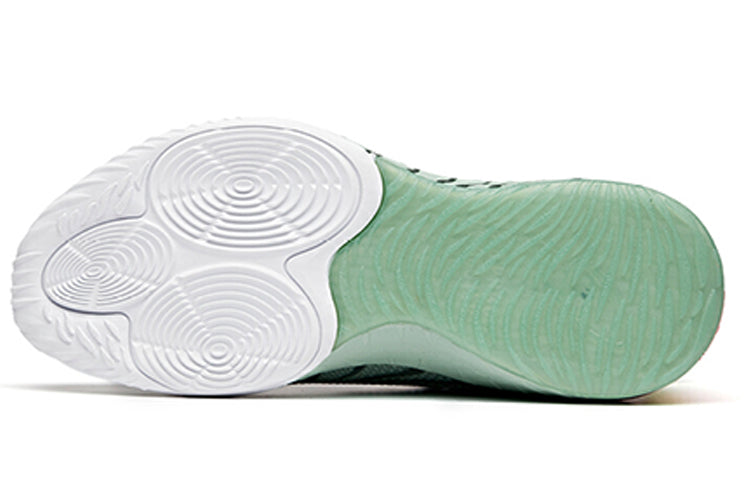 ANTA Gordon Hayward 1 'White Green Black' 112031103-1