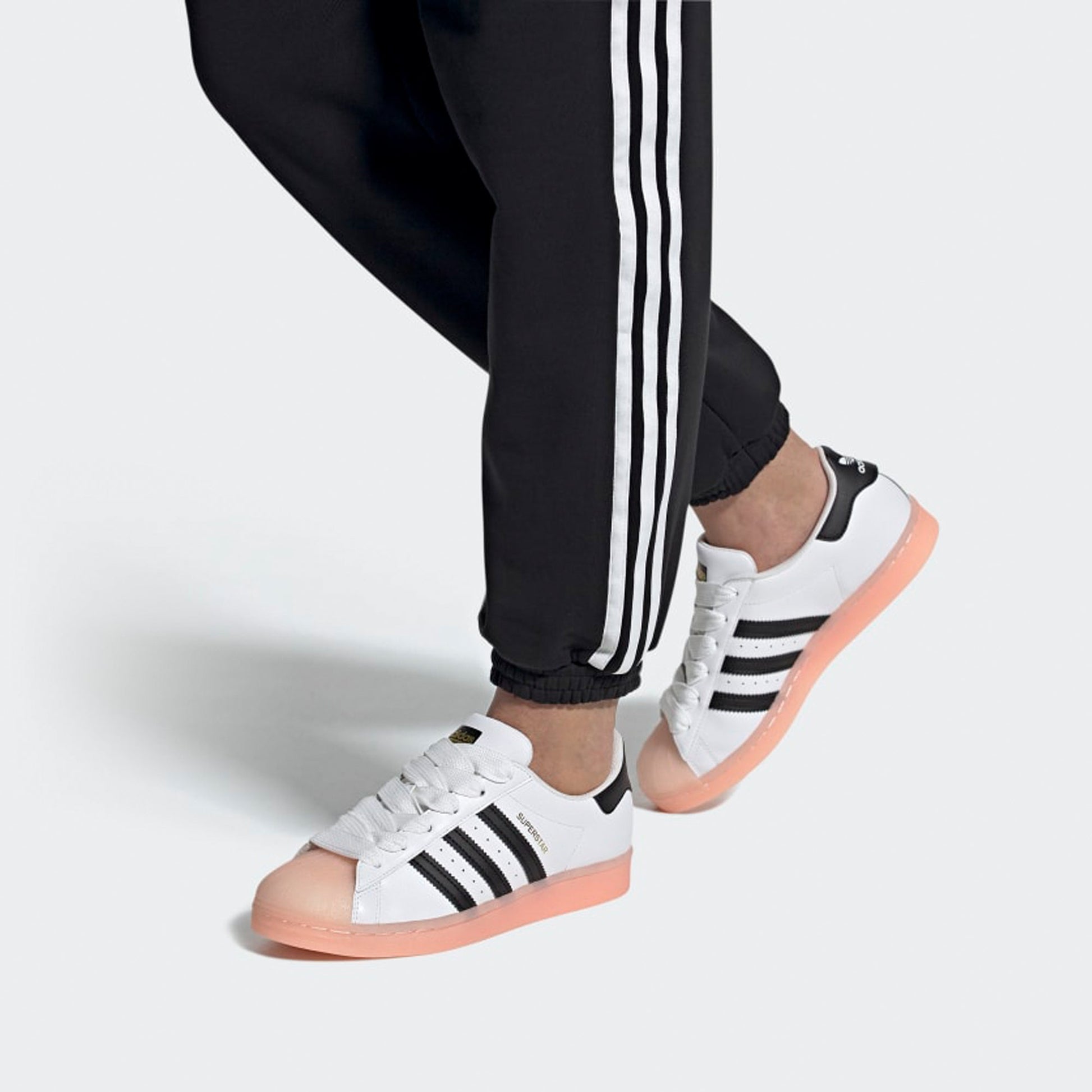 (WMNS) adidas Superstar 'Rubber Shelltoe - Coral' FW3553