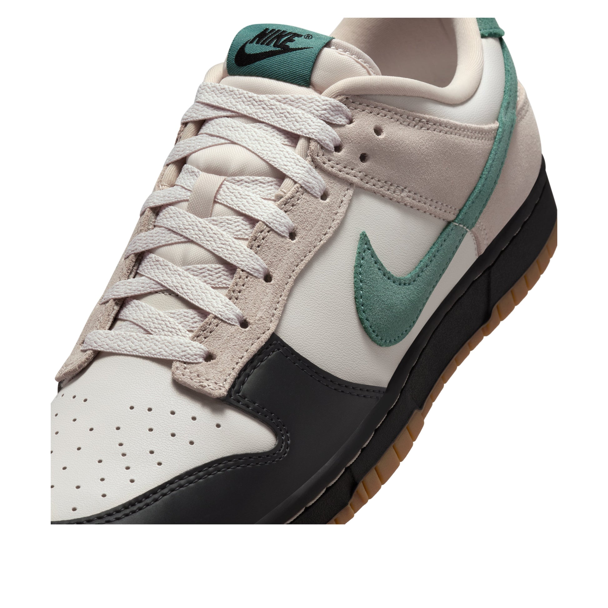 Nike Dunk Low 'Black Toe Bicoastal' HQ3483-104