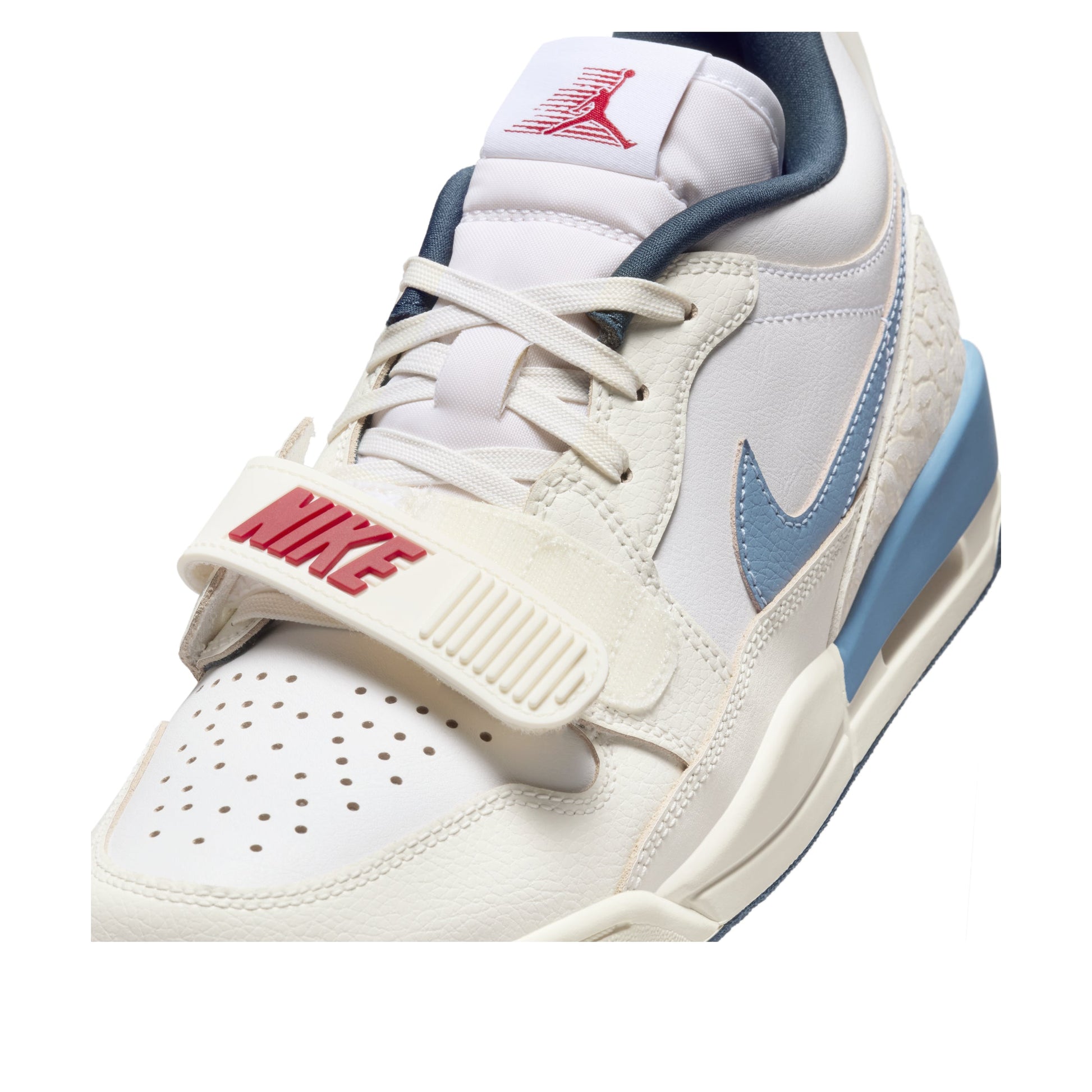 (WMNS) Air Jordan Legacy 312 Low 'Pale Ivory Navy Red' HM3709-141