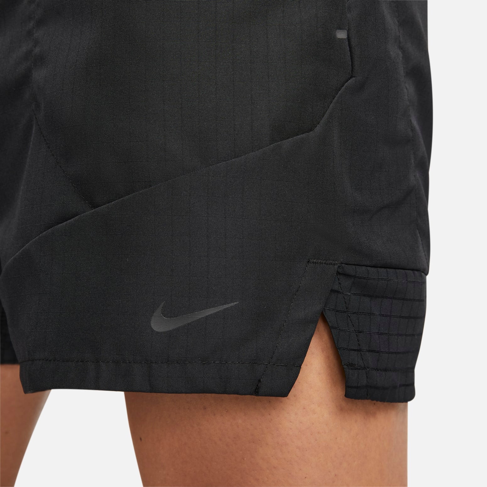 Nike Dri-FIT ADV A.P.S. Men's 6" Unlined Versatile Shorts 'Black' FB6853-010