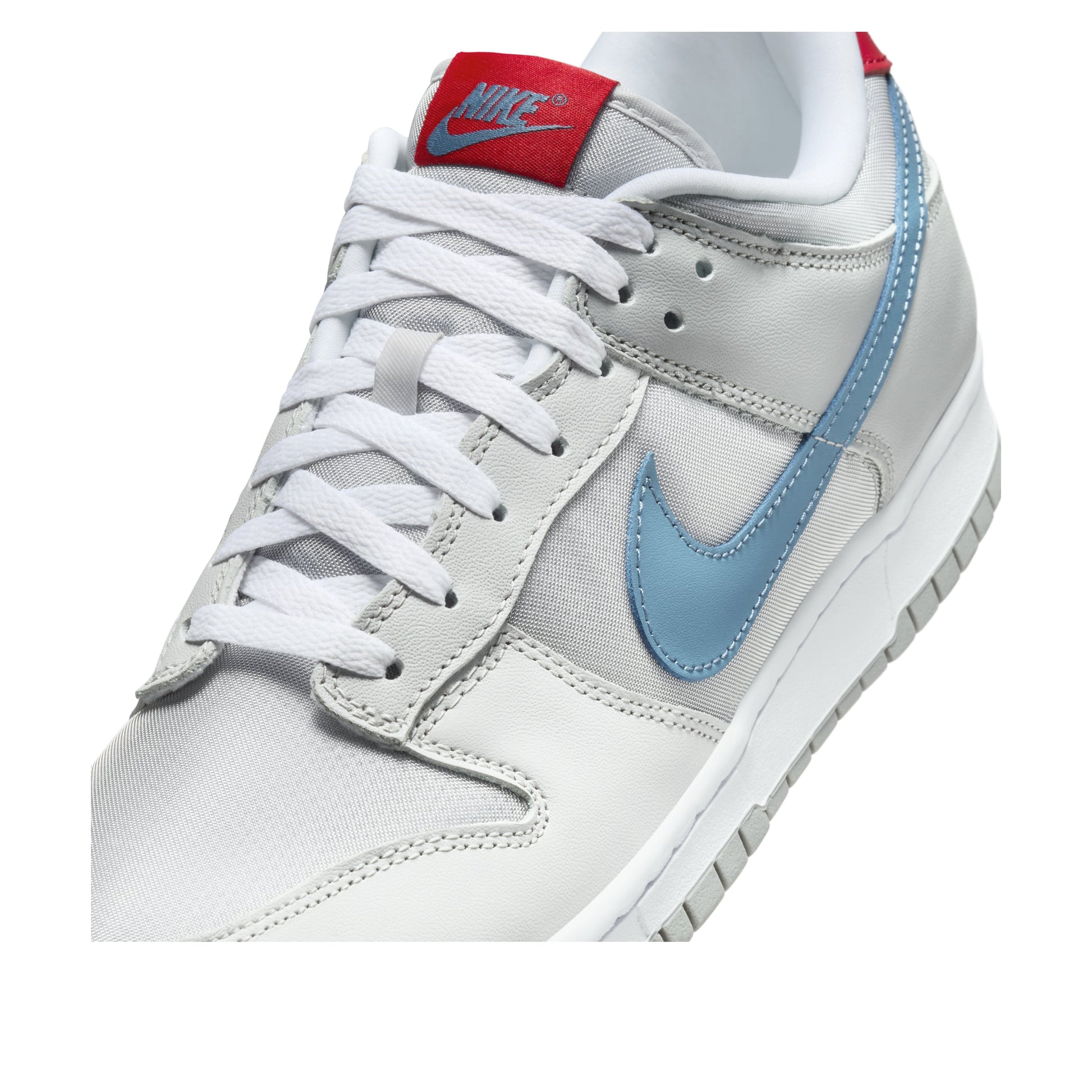 Nike Dunk Low 'Silver Surfer' HF0391-001
