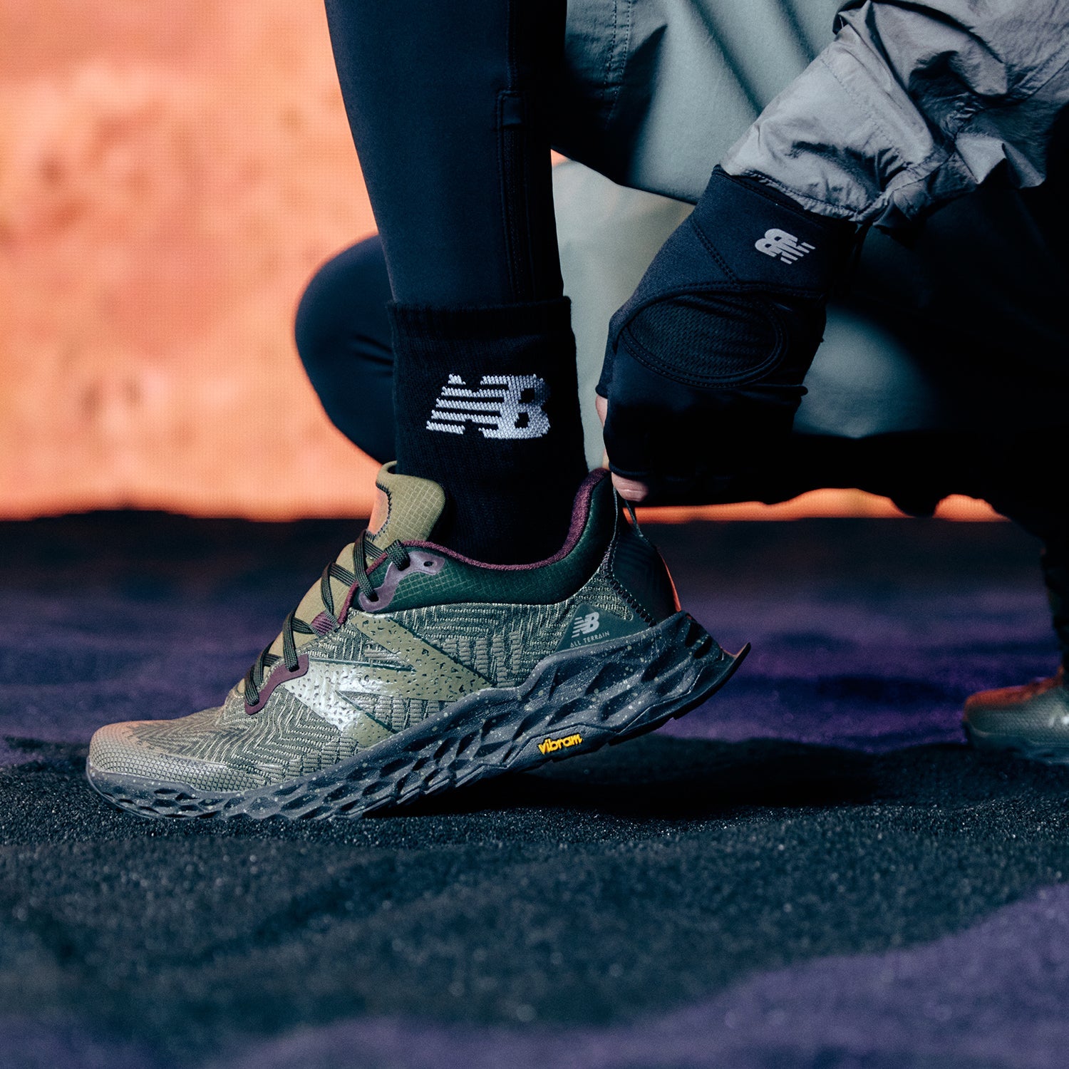 New Balance x Eastlogue Hierro v6 'Army Green' MTHIERE6