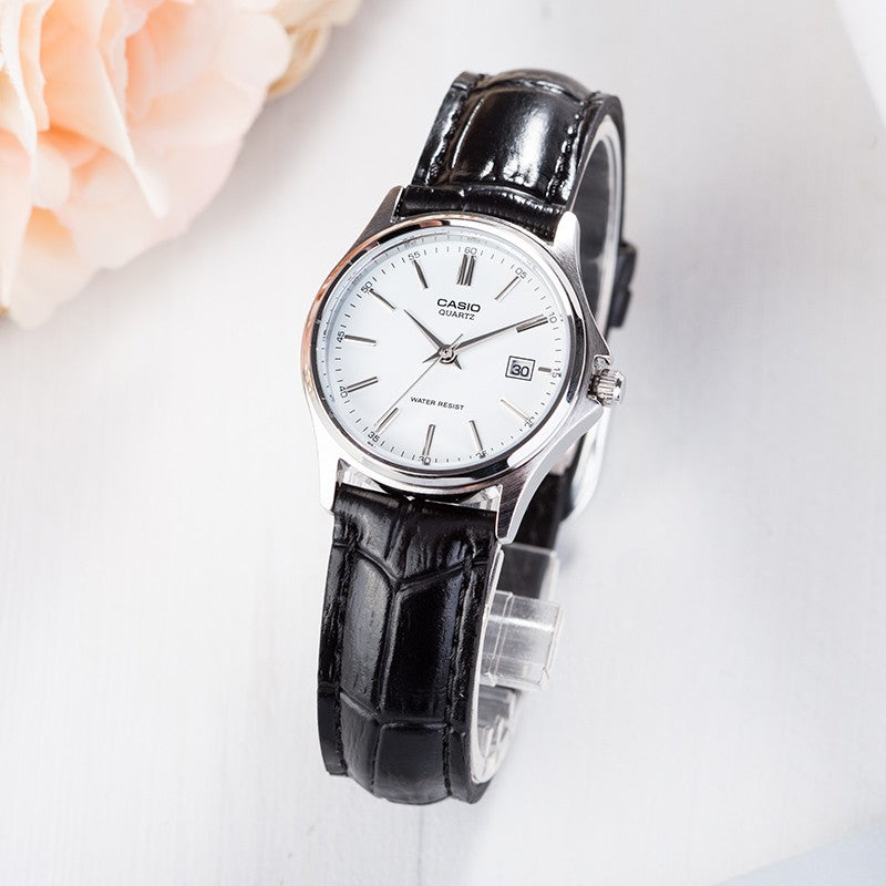 CASIO General DRESS Japan / South Korea Fashion Couple White Analog MTP-1183E-7A&LTP-1183E-7A
