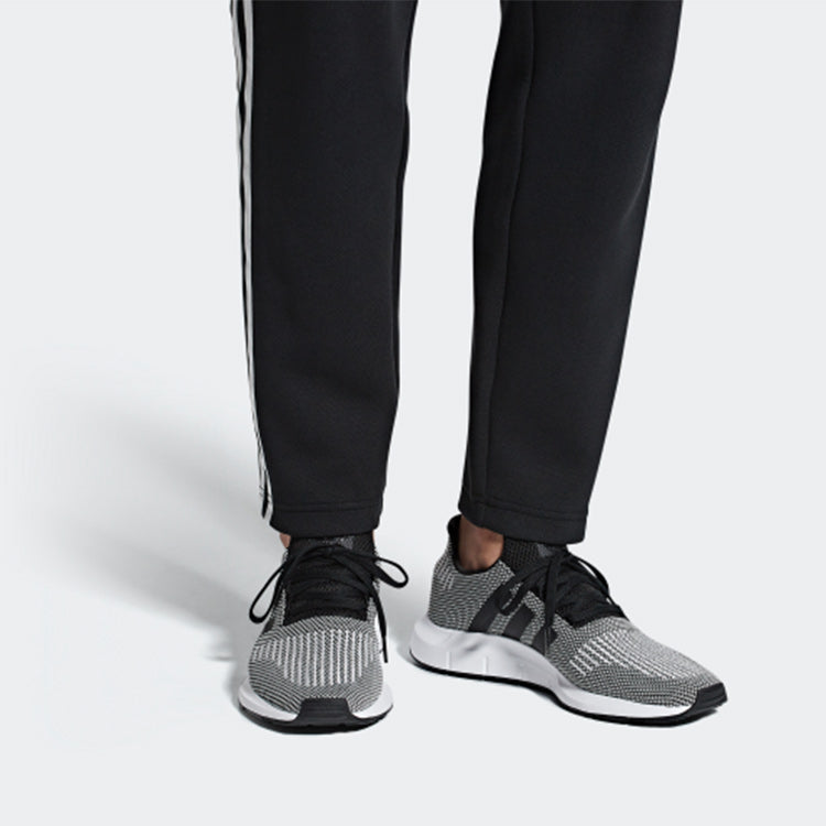 adidas Swift Run 'Core Black Cloud White' B37734