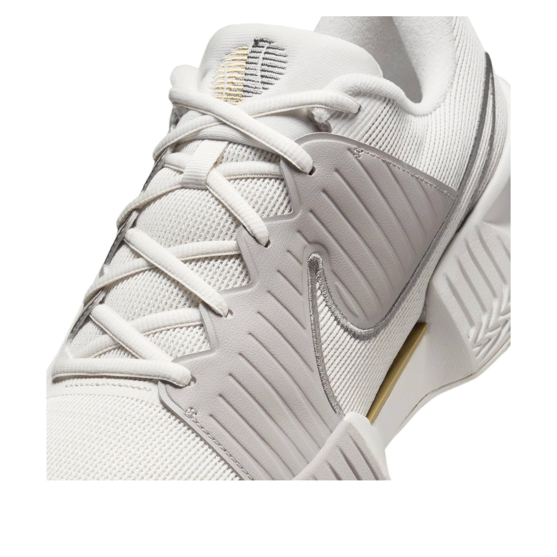 Nike GP Challenge Pro Premium 'Gold Flair Pack' FZ1243-001