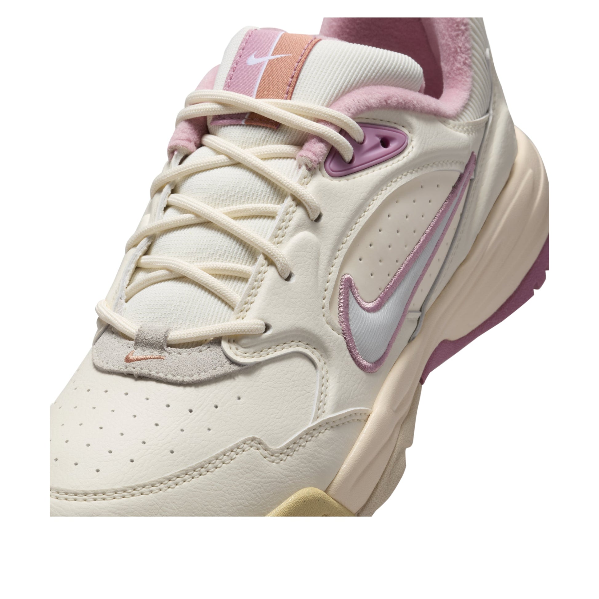 (WMNS) Nike A.C.E. 'Pale Ivory Elemental Pink' FV2485-104