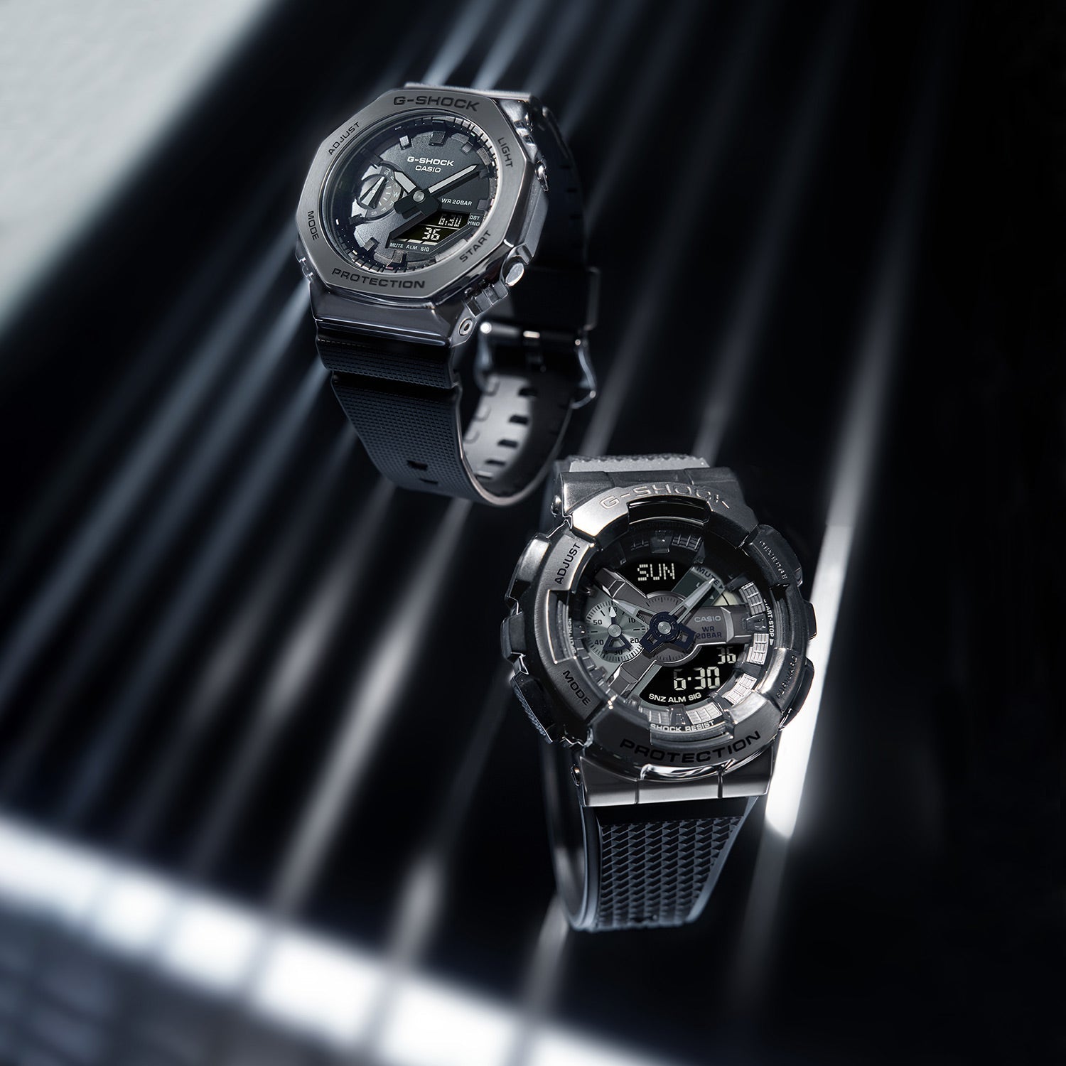 CASIO G-Shock Digital-Analog 'Black Titanium' GM-2100BB-1APR