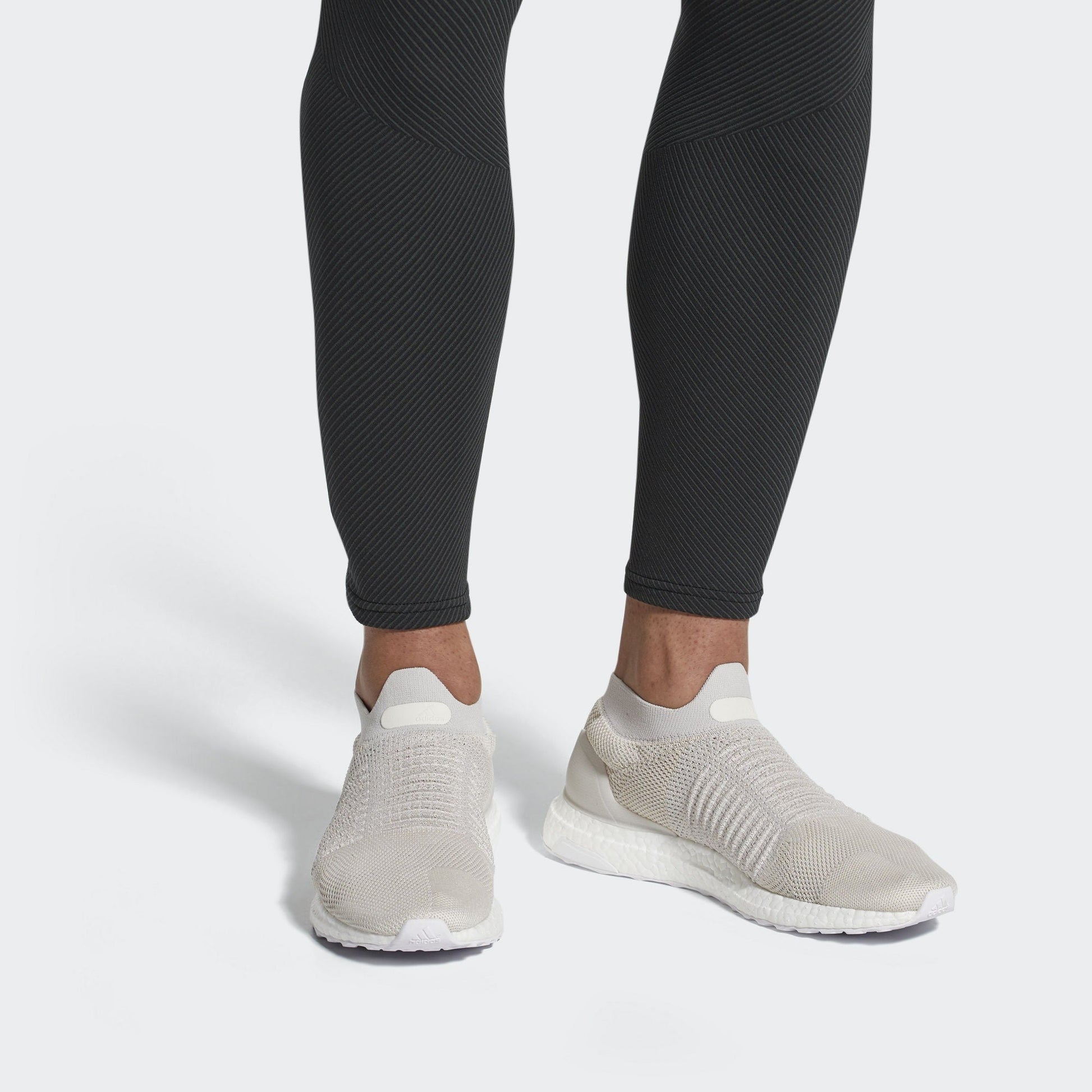 adidas Ultra Boost Laceless BB6145