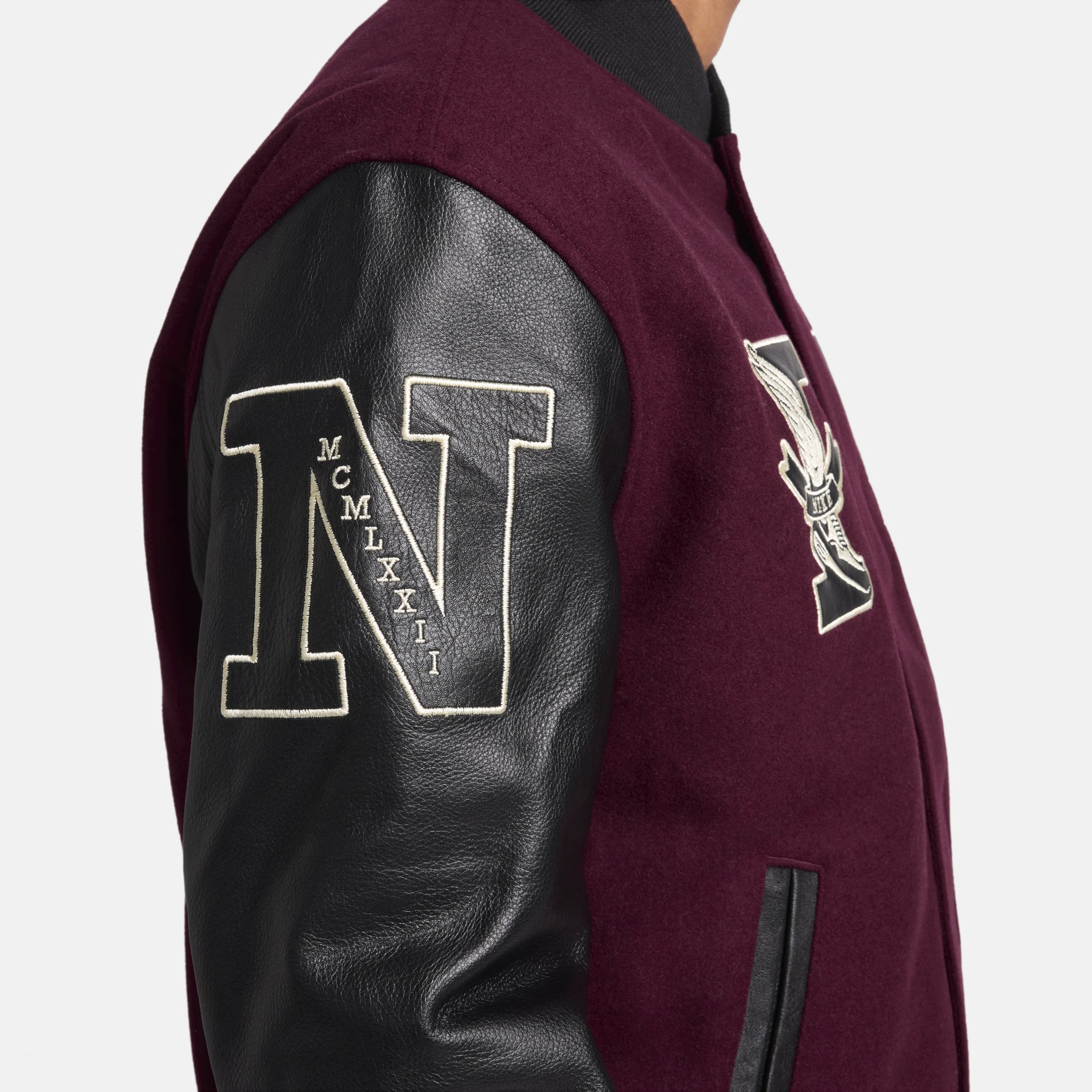 Nike Destroyer Jacket Asia Sizing 'Night Maroon' FQ0299-681