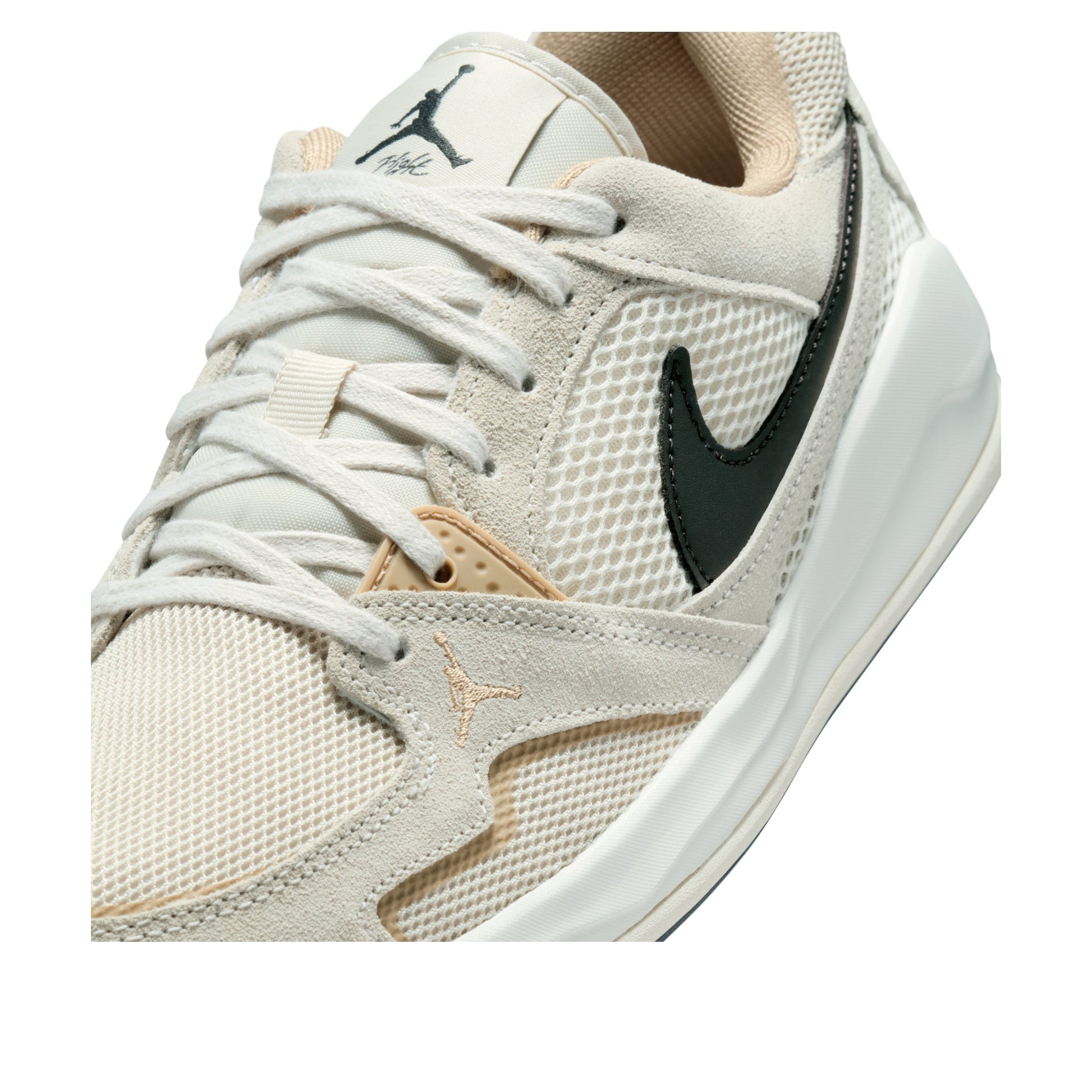 (WMNS) Air Jordan CMFT Era 'Light Orewood Brown Hemp' HJ6778-120