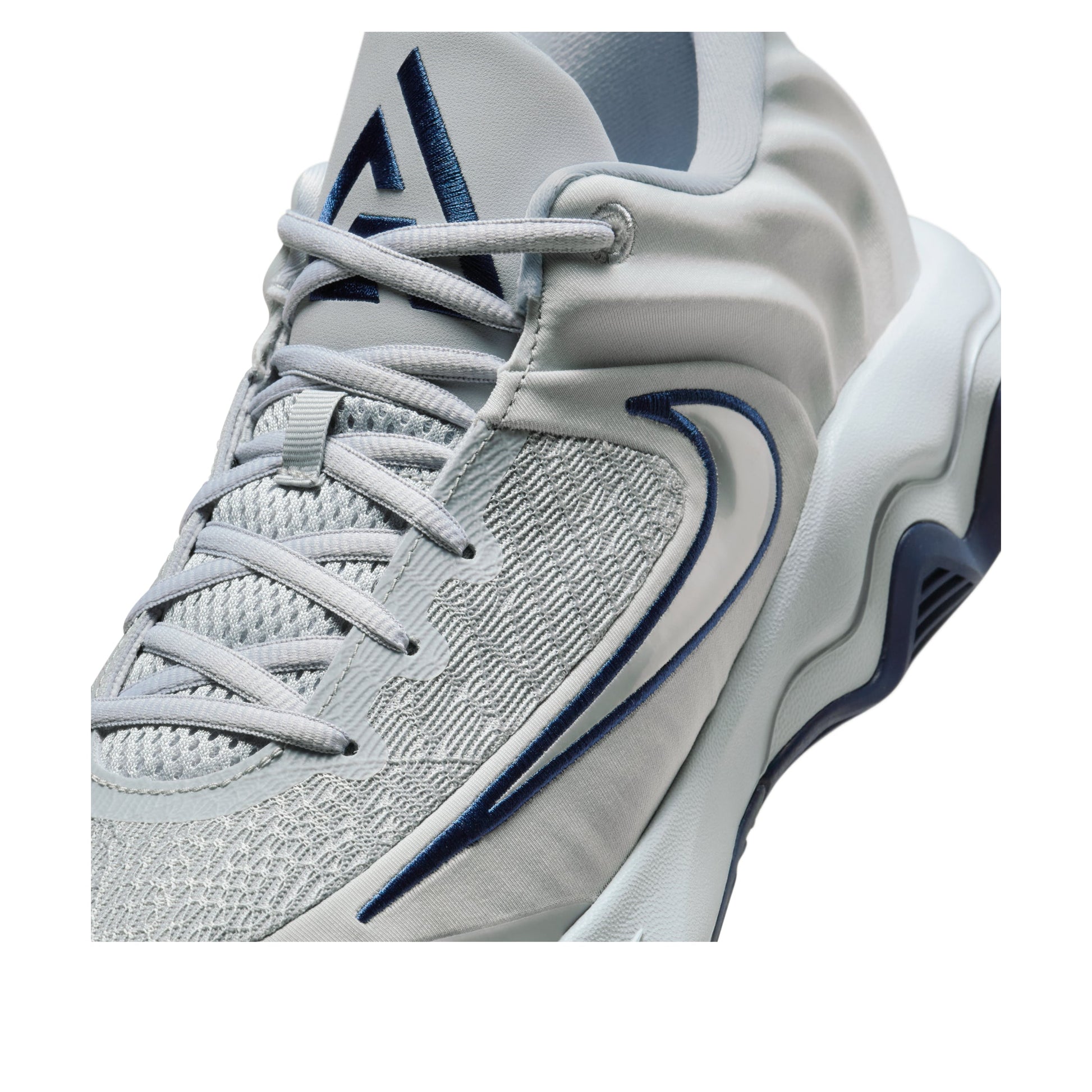 Nike Giannis Immortality 4 EP 'Wolf Grey Midnight Navy' FQ3681-008