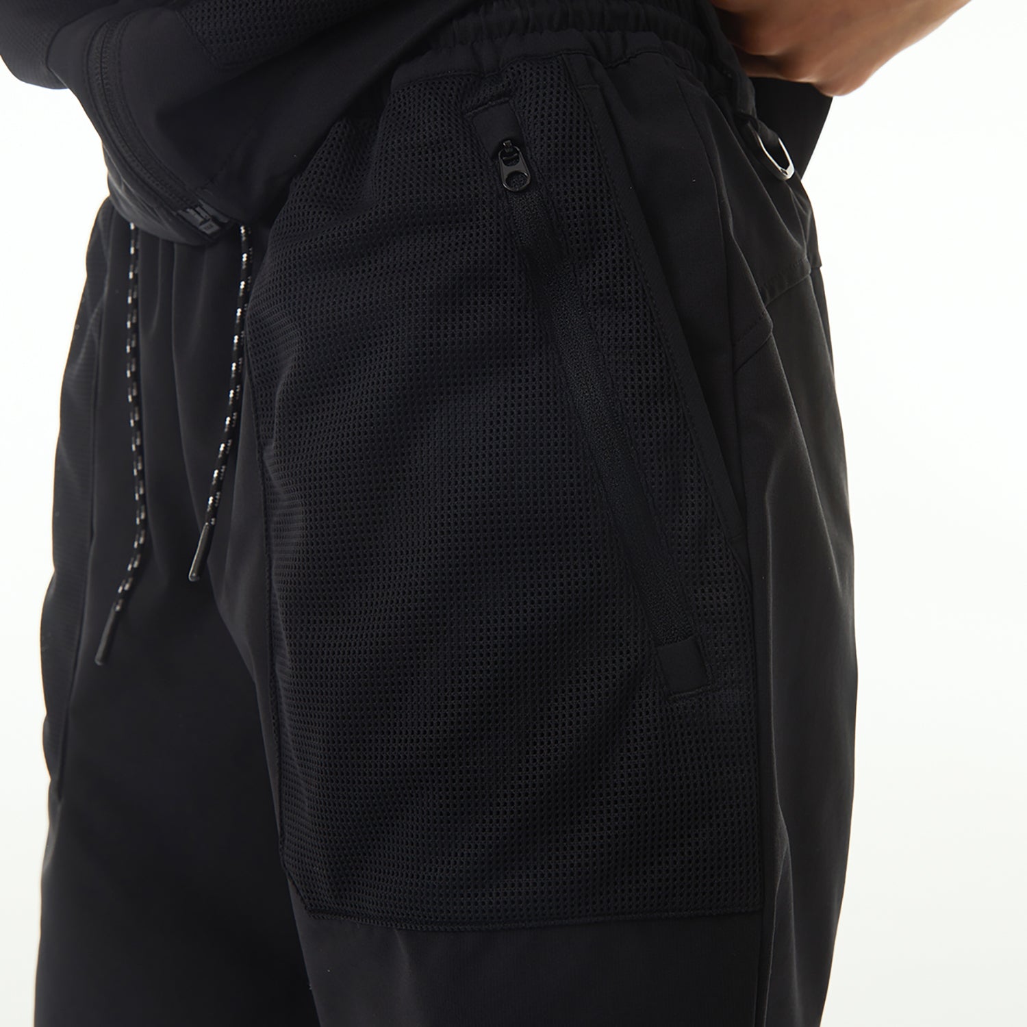 New Balance Woven Short With Mesh Pocket Asia Sizing 'Black' NVE24171-BK