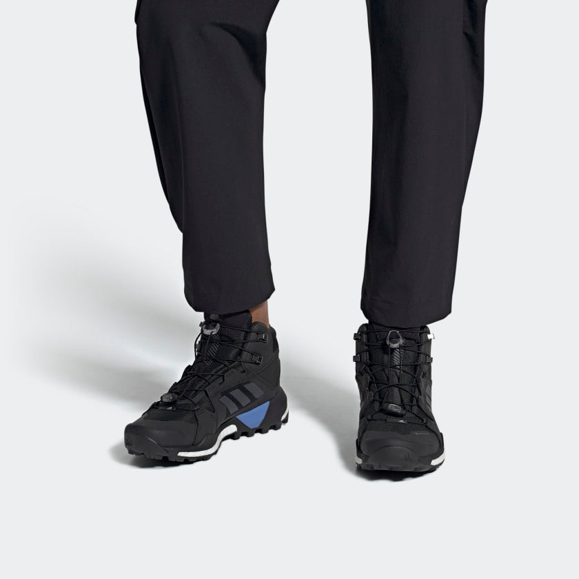(WMNS) adidas Terrey Skychaser Xt Mid Gtx 'Black Blue' EE9391