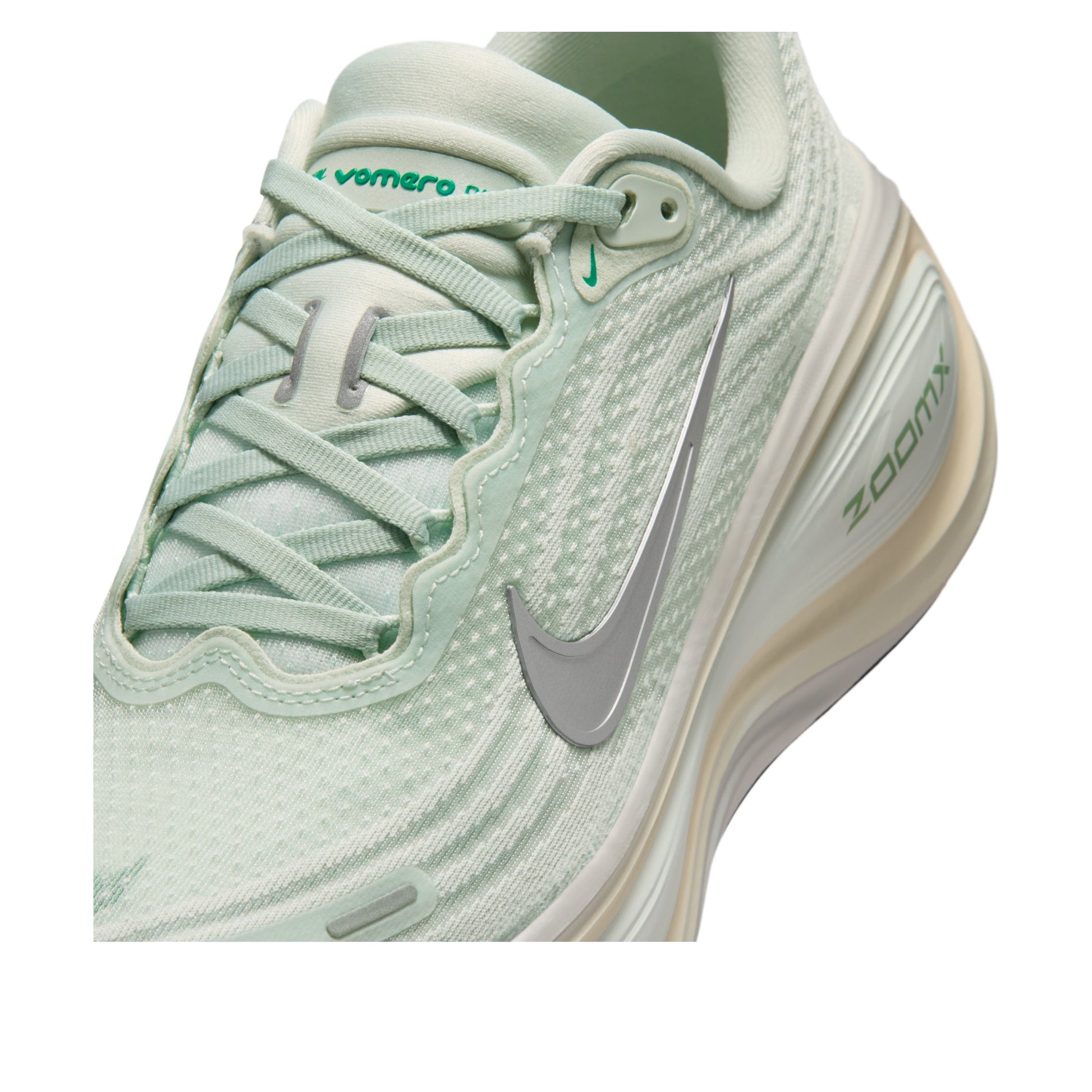 (WMNS) Nike Air Zoom Vomero Plus 'Barely Green Sea Glass Silver' HV8154-004
