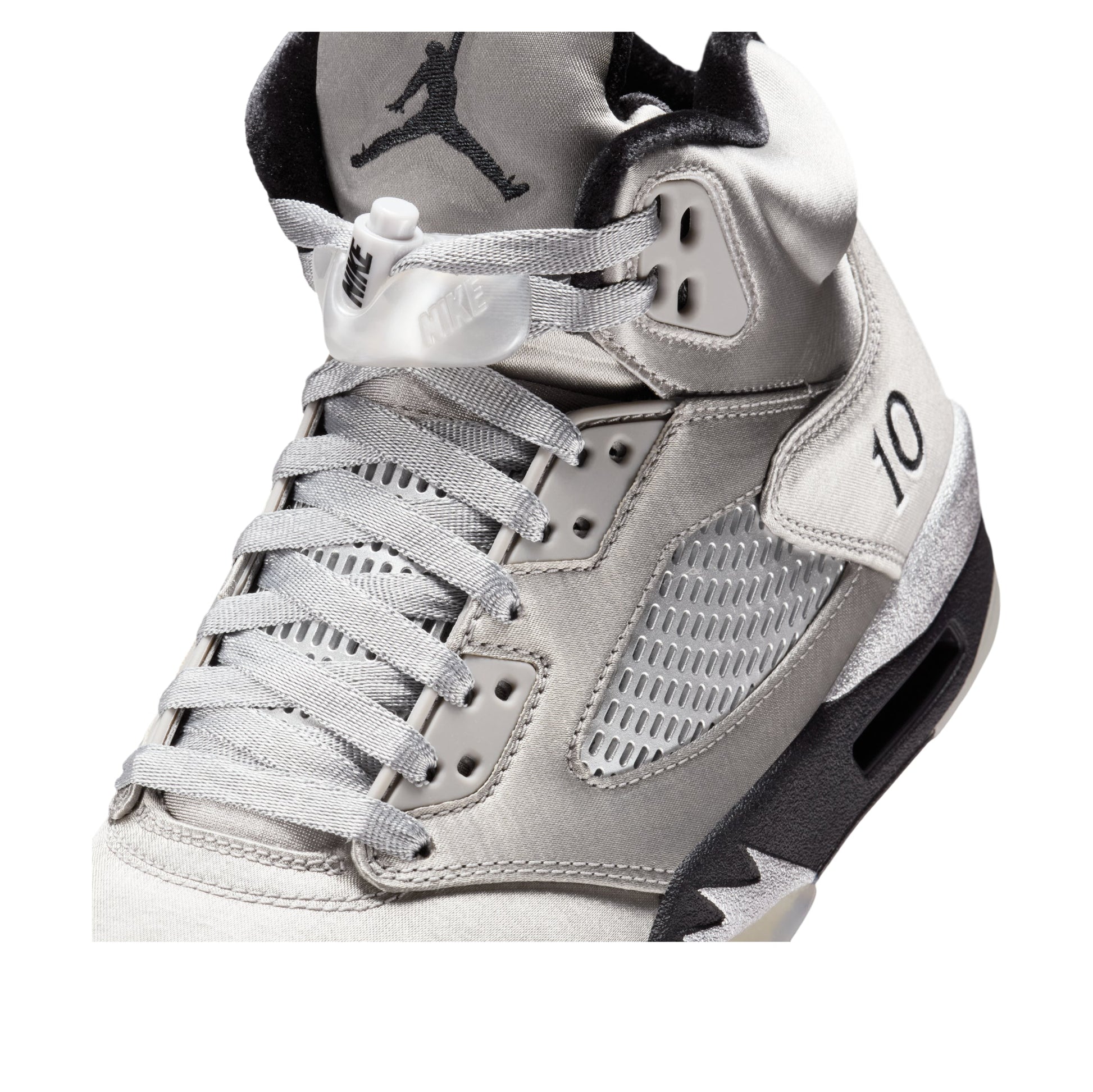 (WMNS) Air Jordan 5 Retro 'Wings' IO2038-001