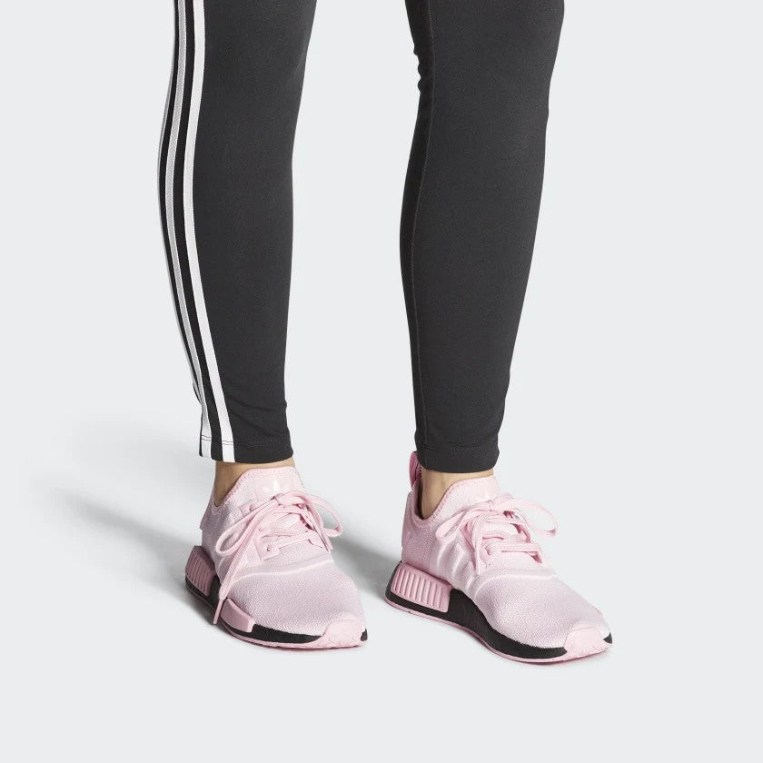 (WMNS) adidas NMD_R1 'True Pink Black' FX0825