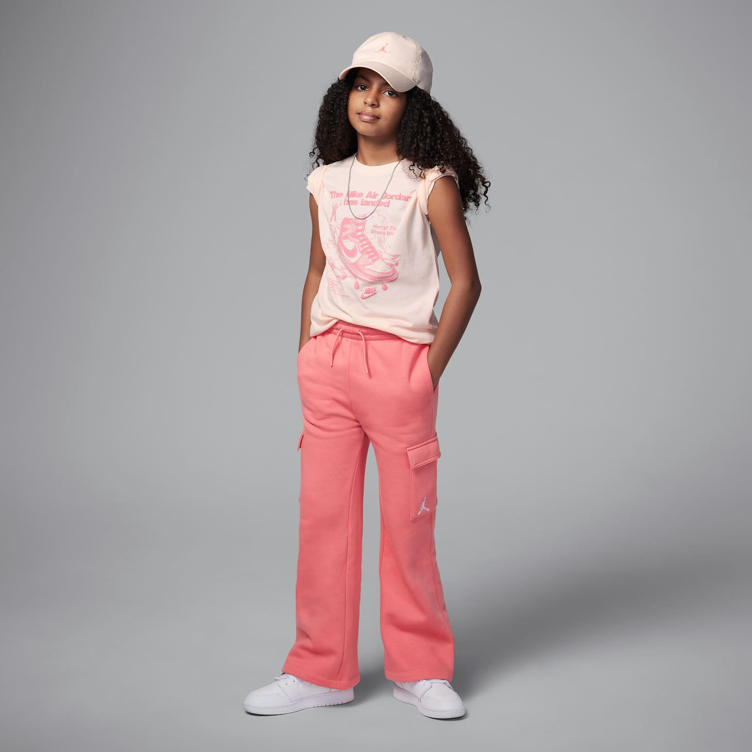 (GS) Air Jordan Graphic T-Shirt 'Guava Ice' 45D645-AAK
