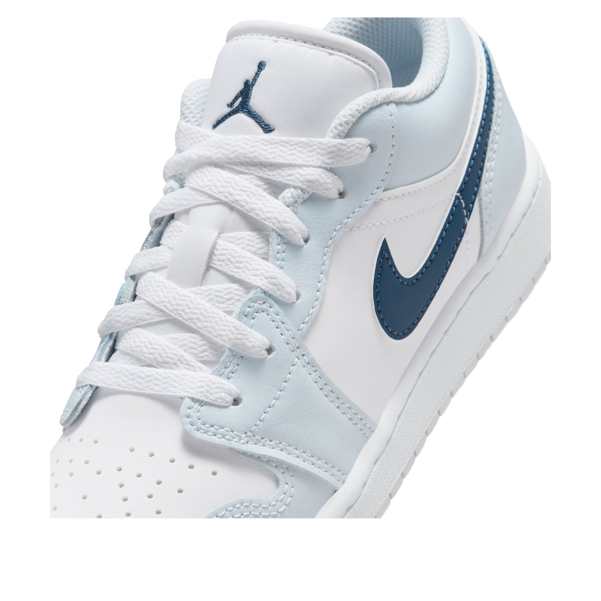 (GS) Air Jordan 1 Low 'White Aura Squadron Blue' 553560-104
