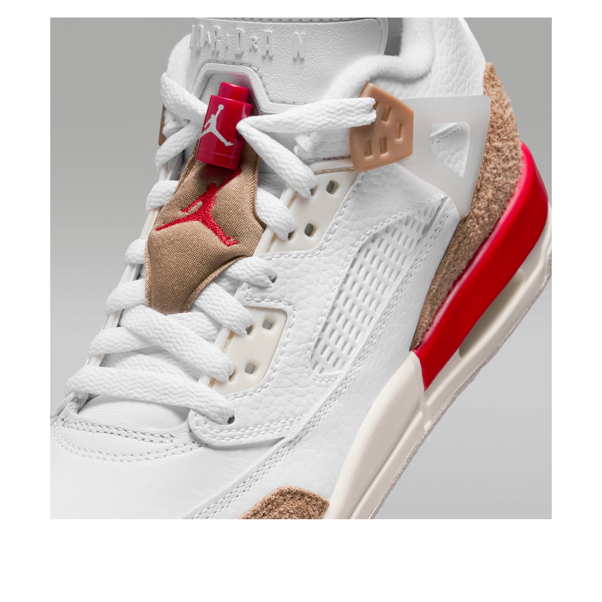 (GS) Air Jordan Spizike Low 'White Desert Camo Fire Red' FQ3950-105
