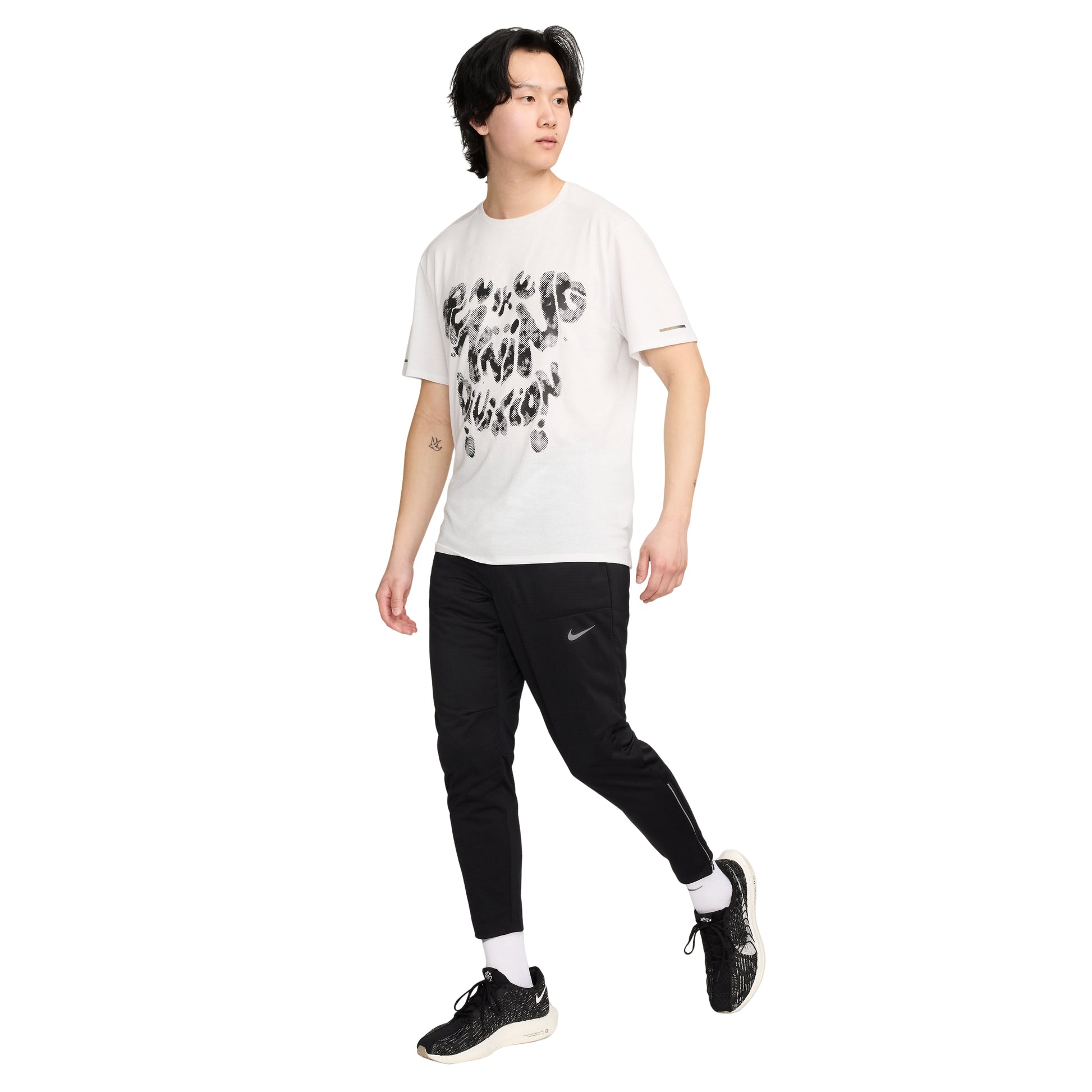 Nike FW22 Logo DQ4741-010