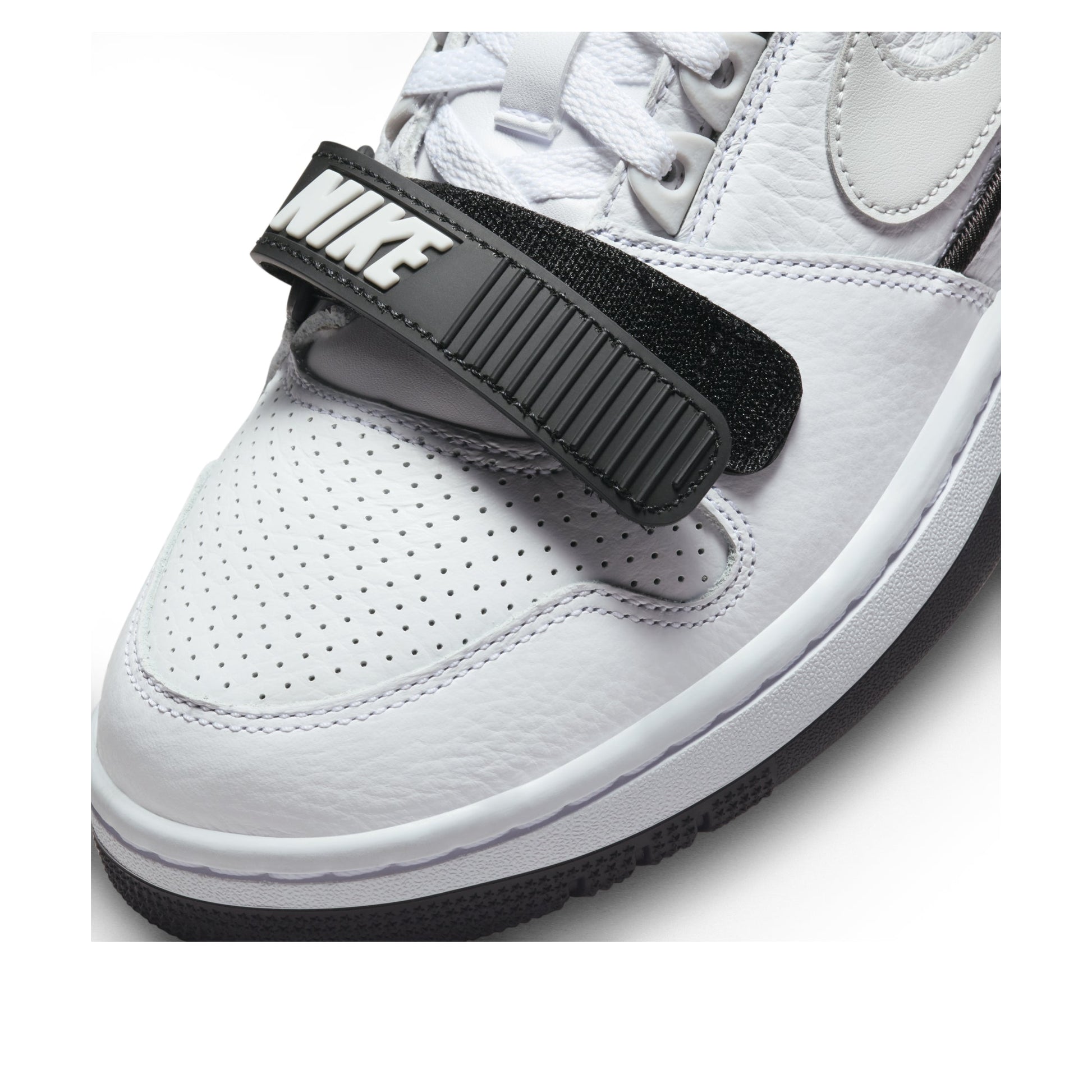 Nike Air Alpha Force 88 'White Black' DZ4627-101