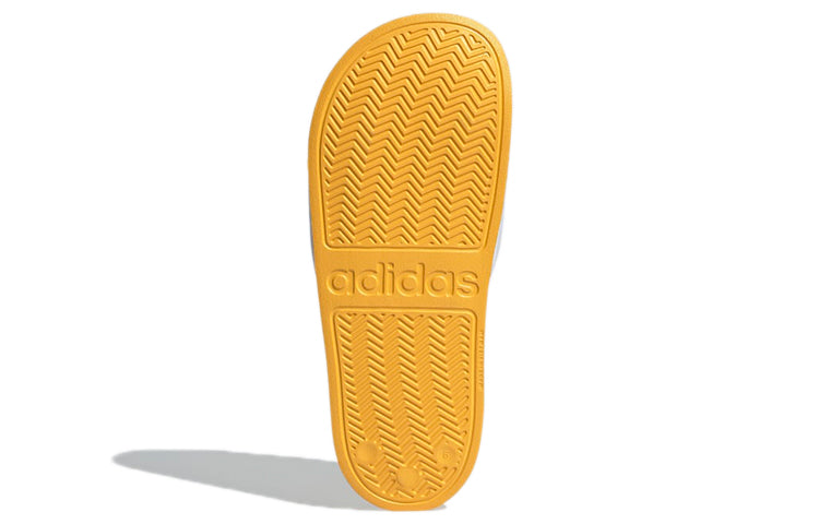 (WMNS) adidas Adilette Slide 'White Gold Metallic' GZ5931